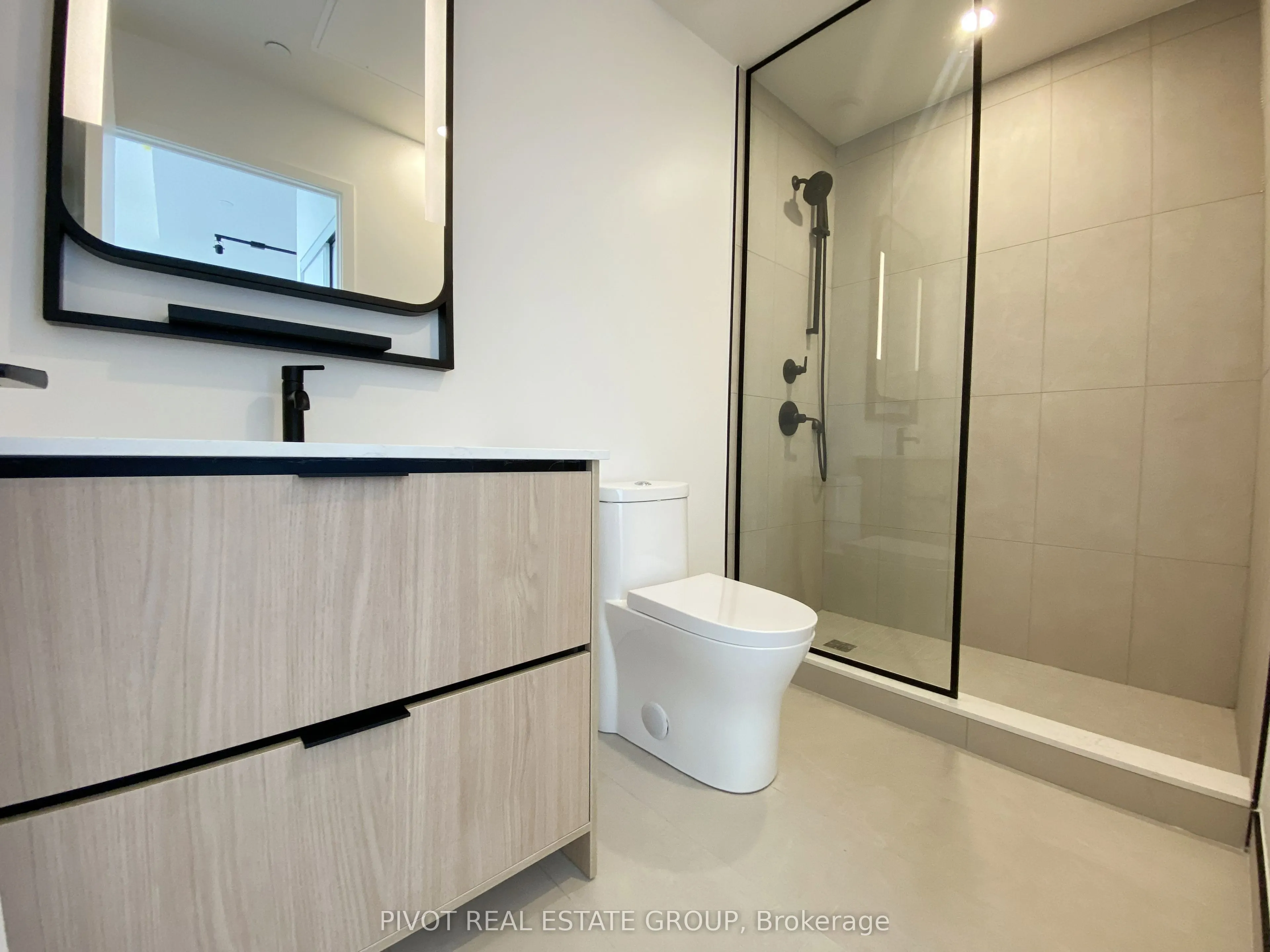 1050 Eastern Avenue, #814