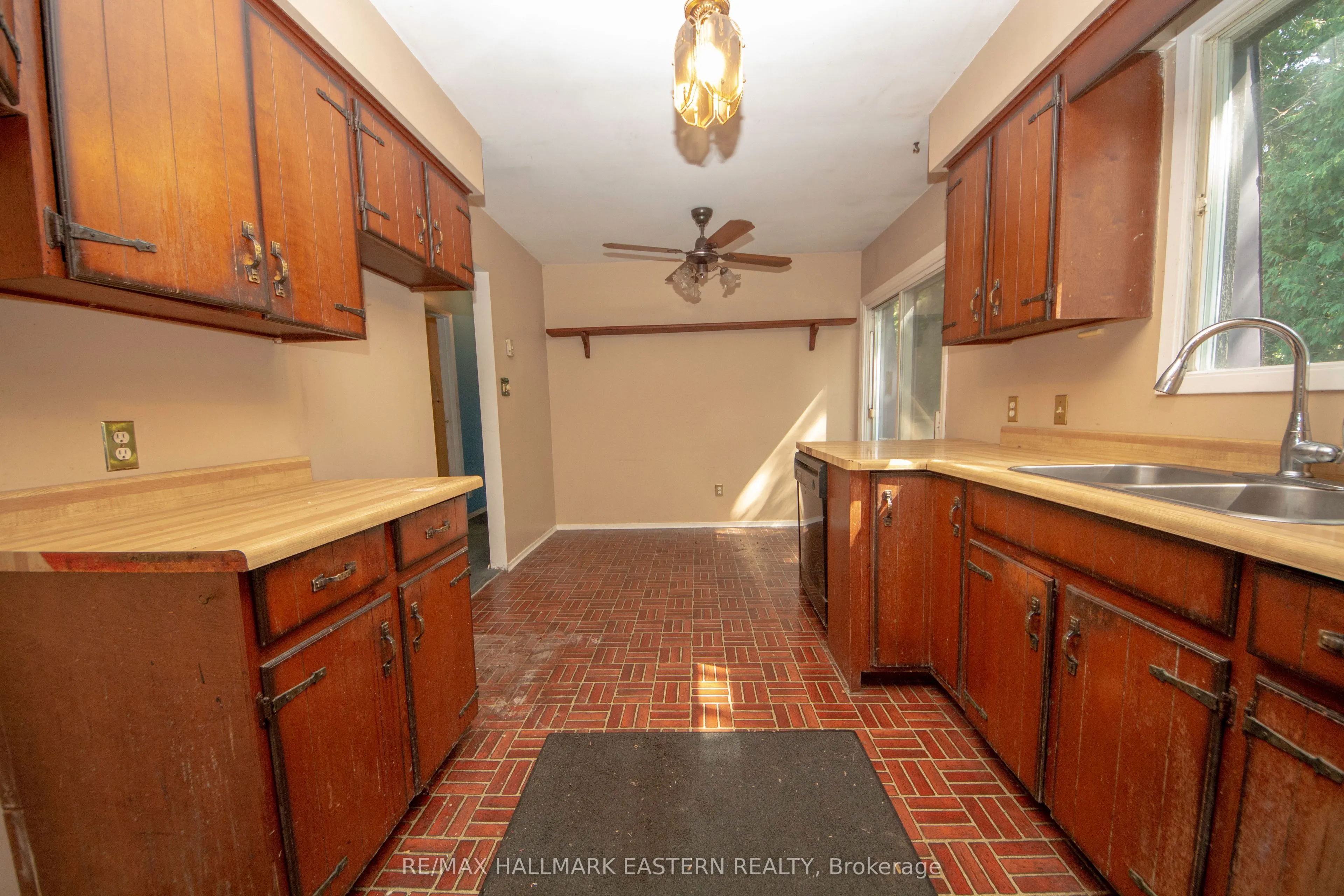3025 Lockhart Road