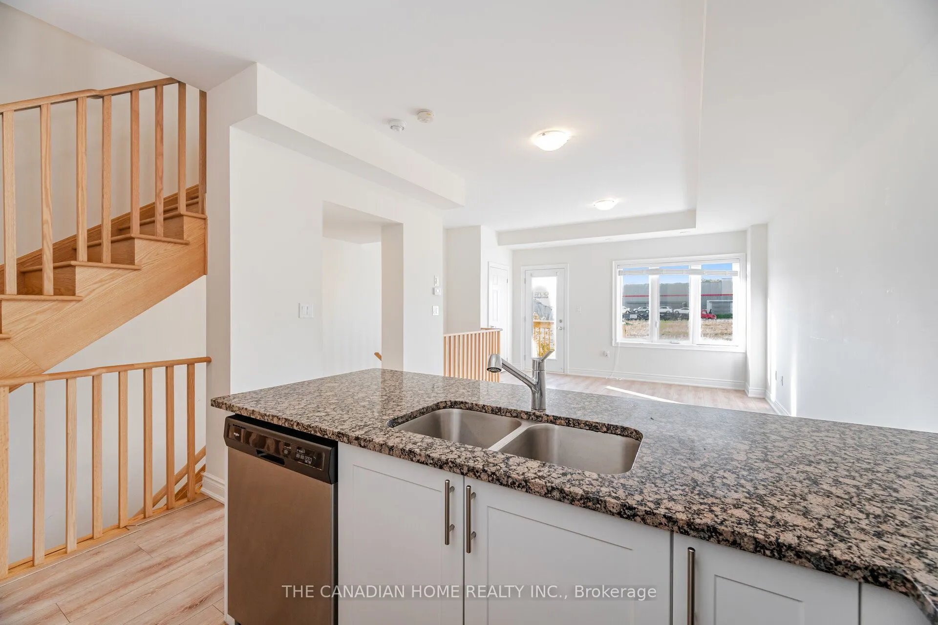 241 DANZATORE Path, #28
