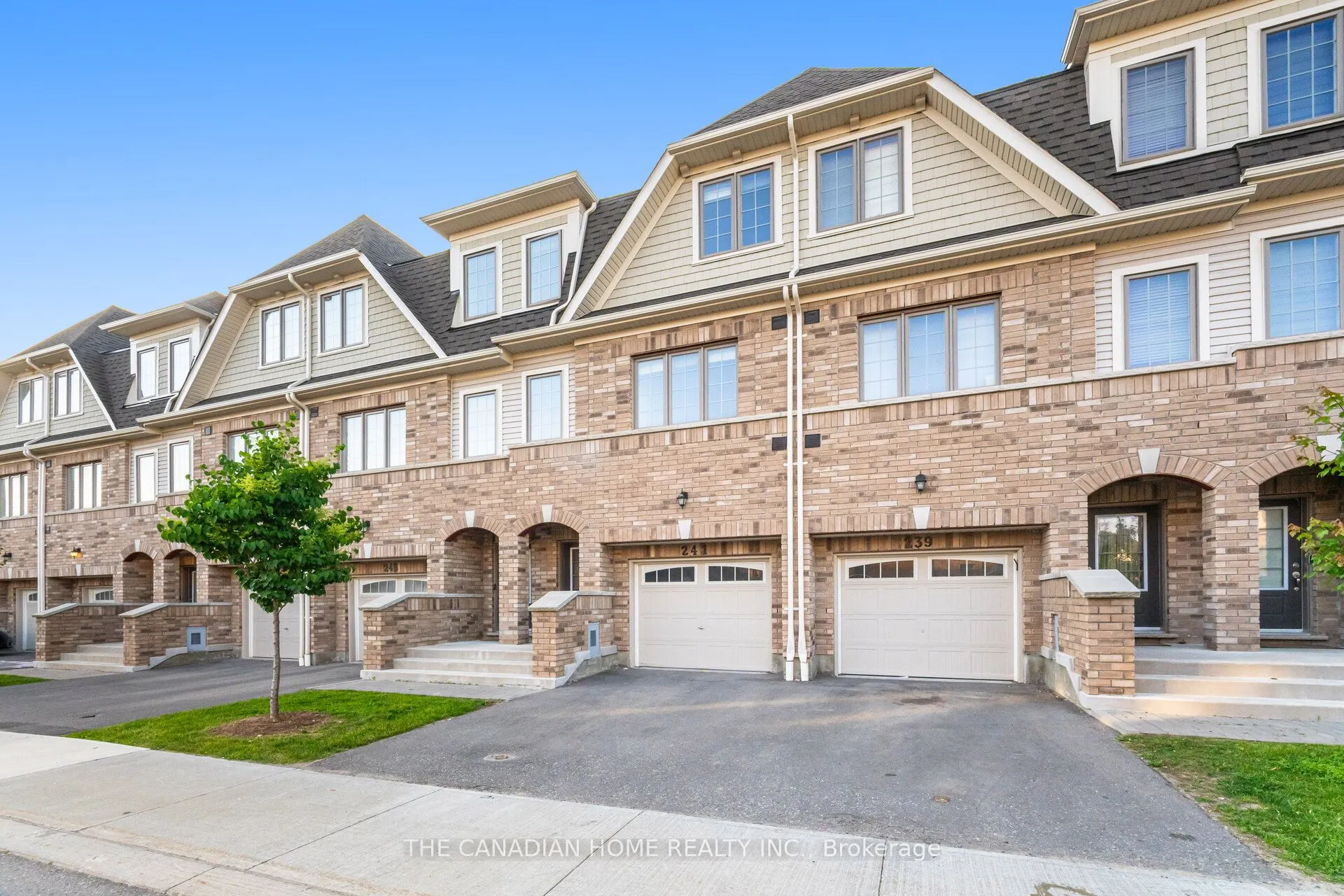 241 DANZATORE Path, #28