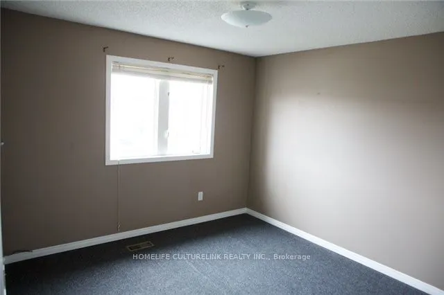 1839 Dalhousie Crescent