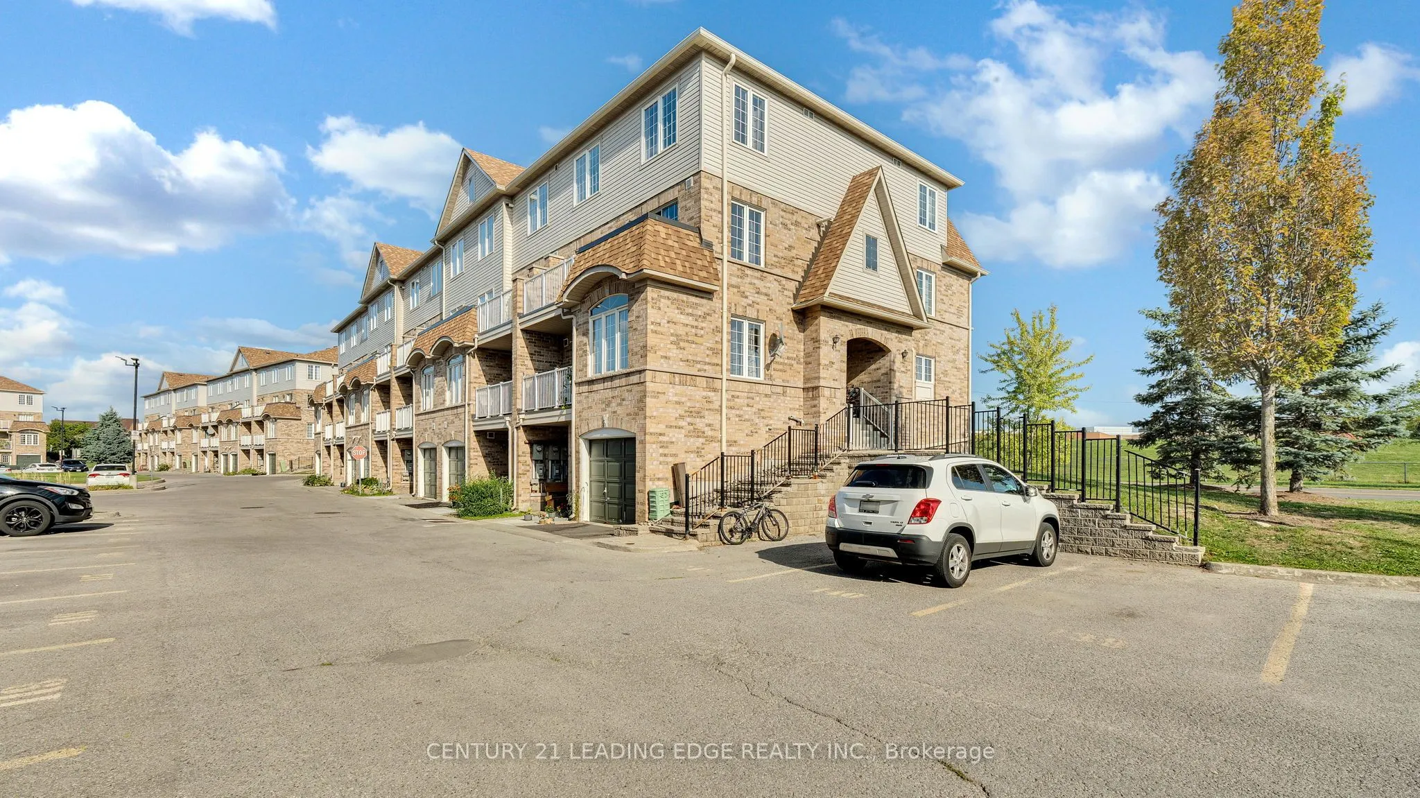 200 McLevin Avenue, #23