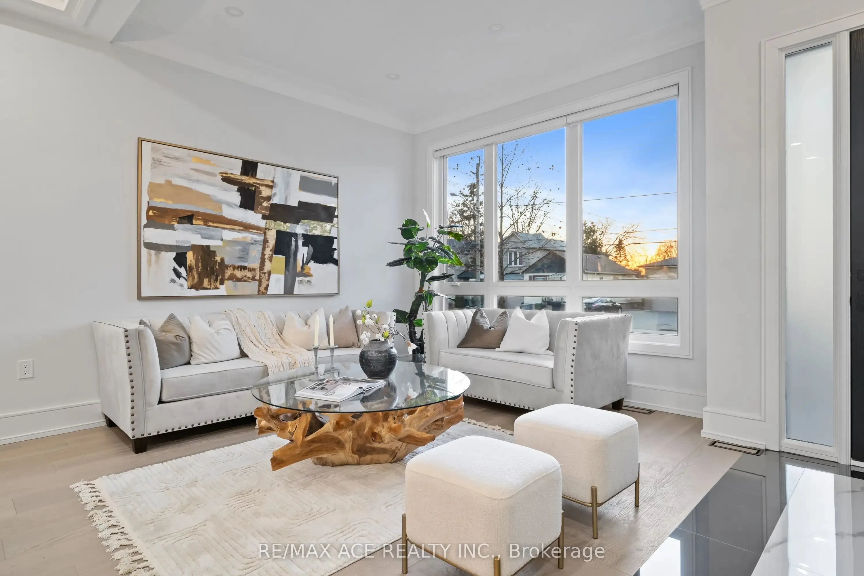 251 Kennedy Road