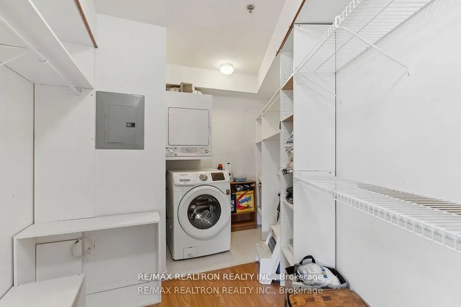 684 Warden Avenue, #103