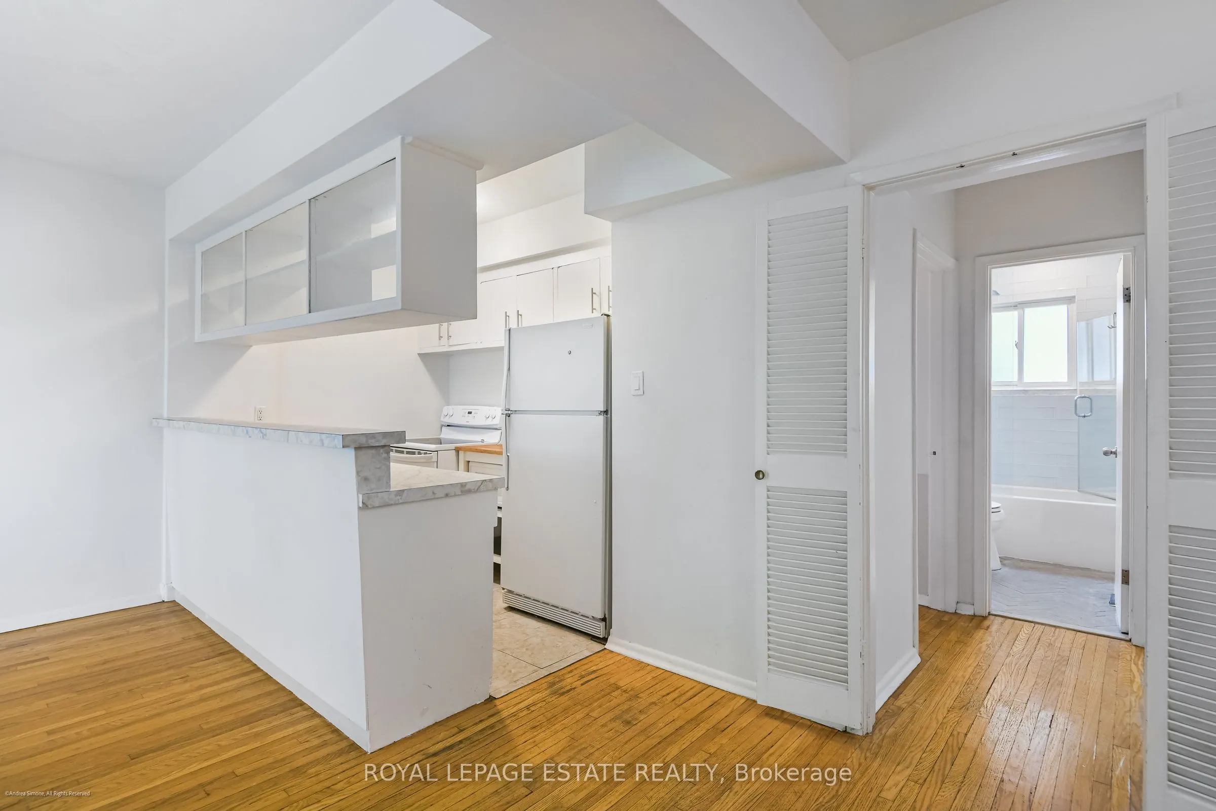 106 Main Street, #main floor