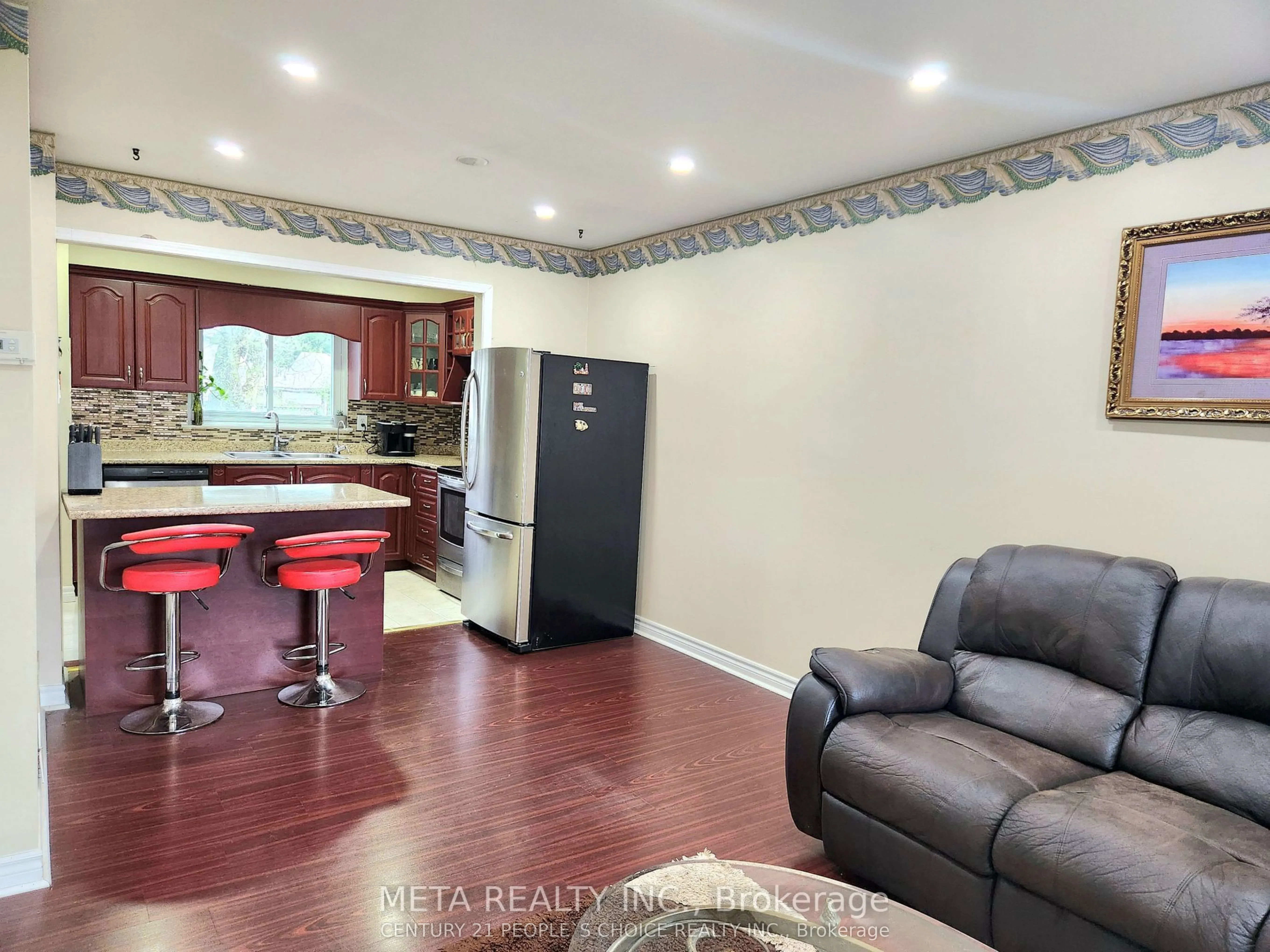 45 Whiteleas Avenue