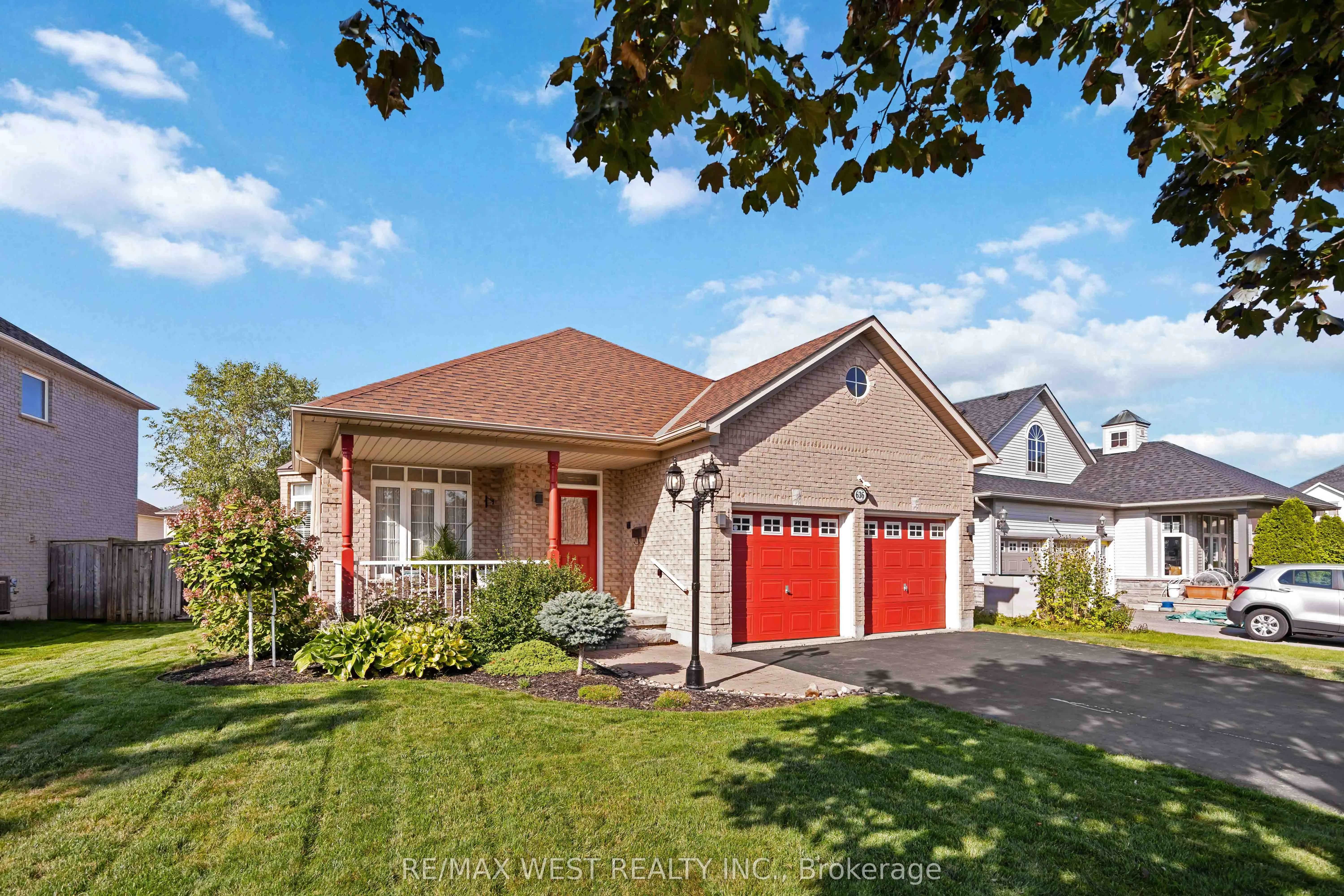 636 Faywood Crescent