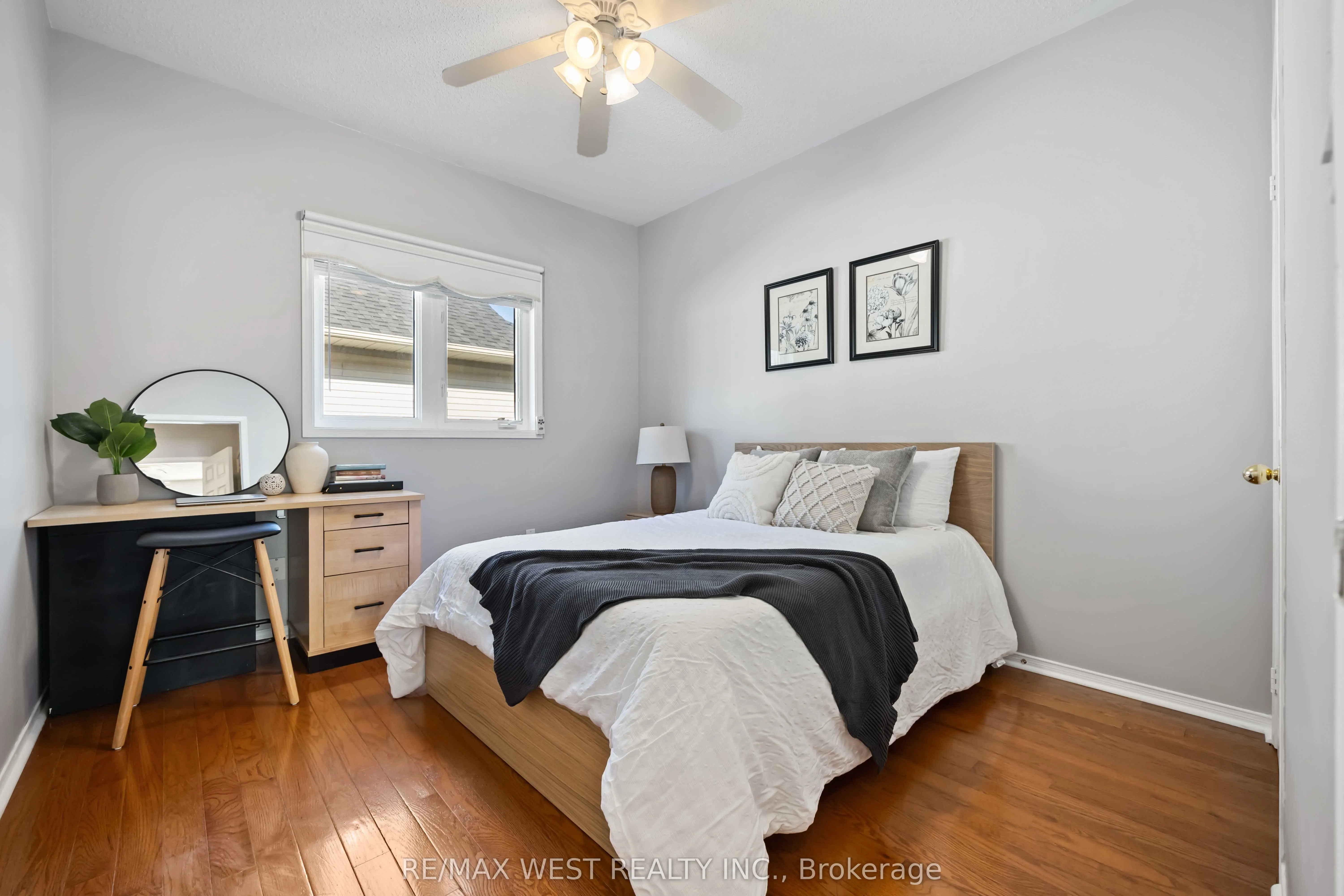 636 Faywood Crescent