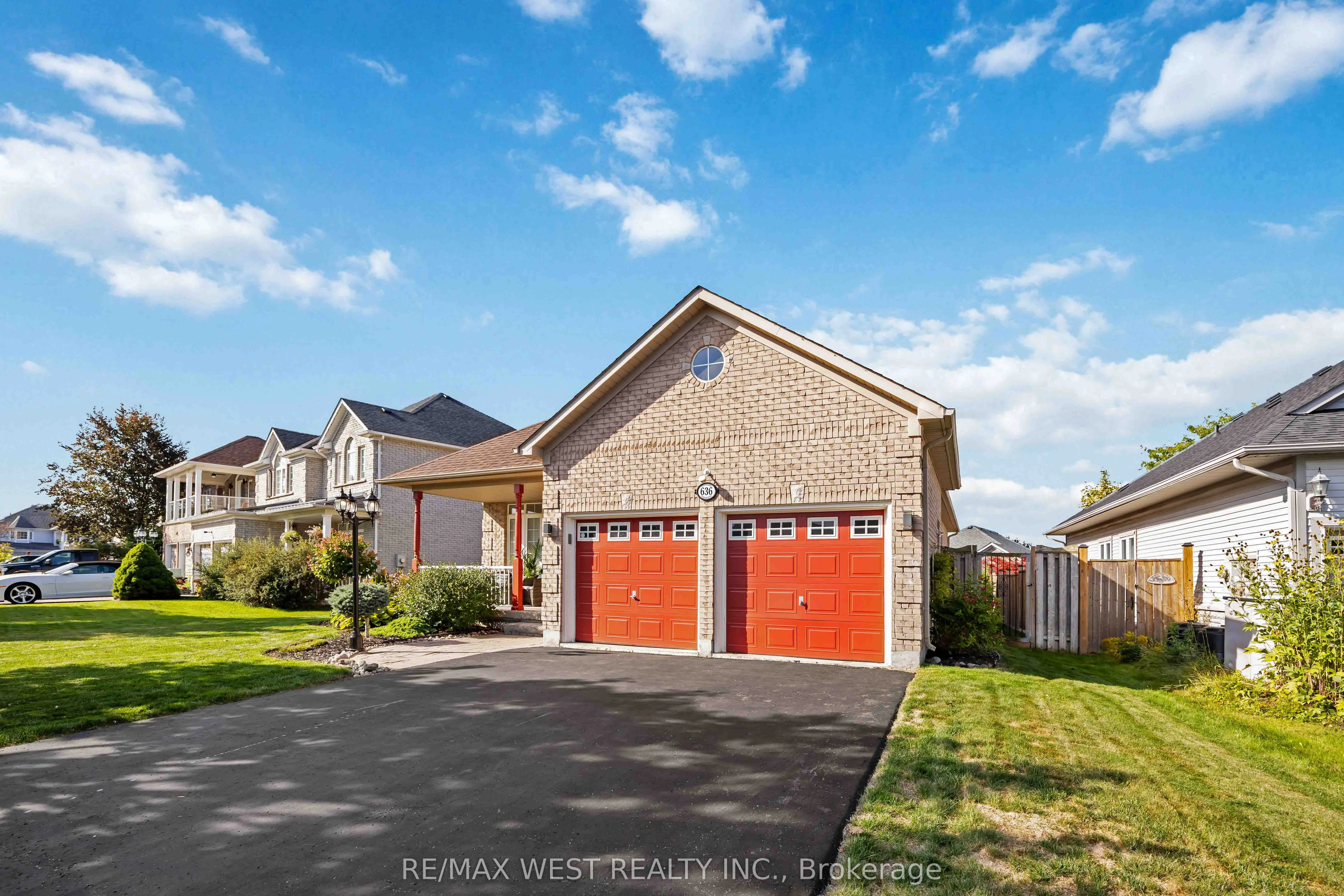 636 Faywood Crescent