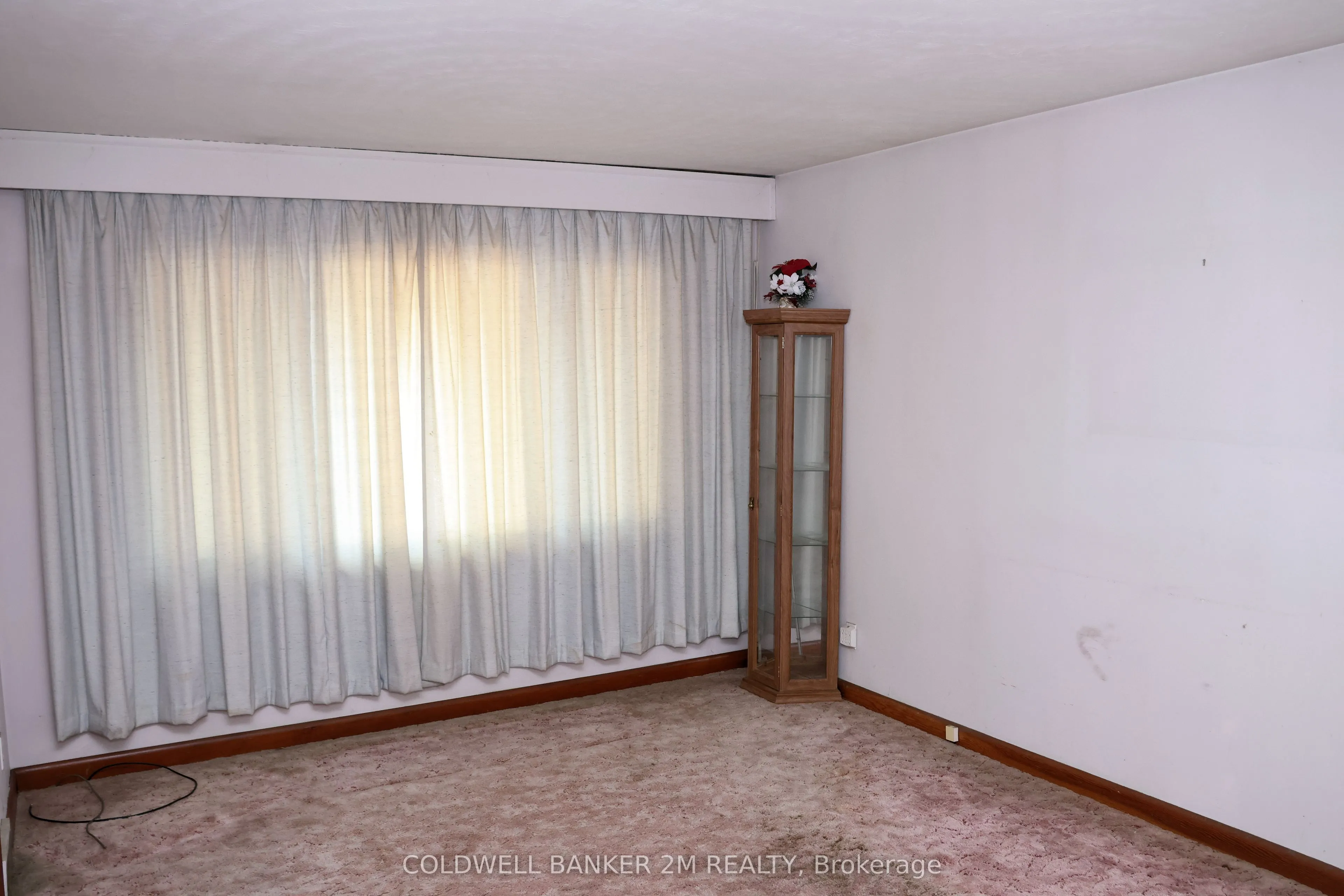 90 Cromwell Avenue