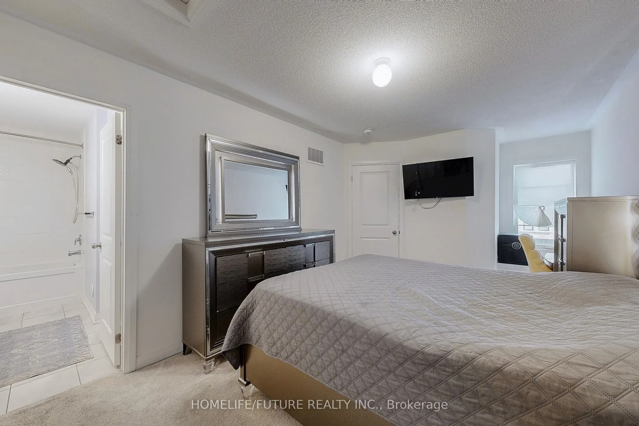 224 Lord Elgin Lane