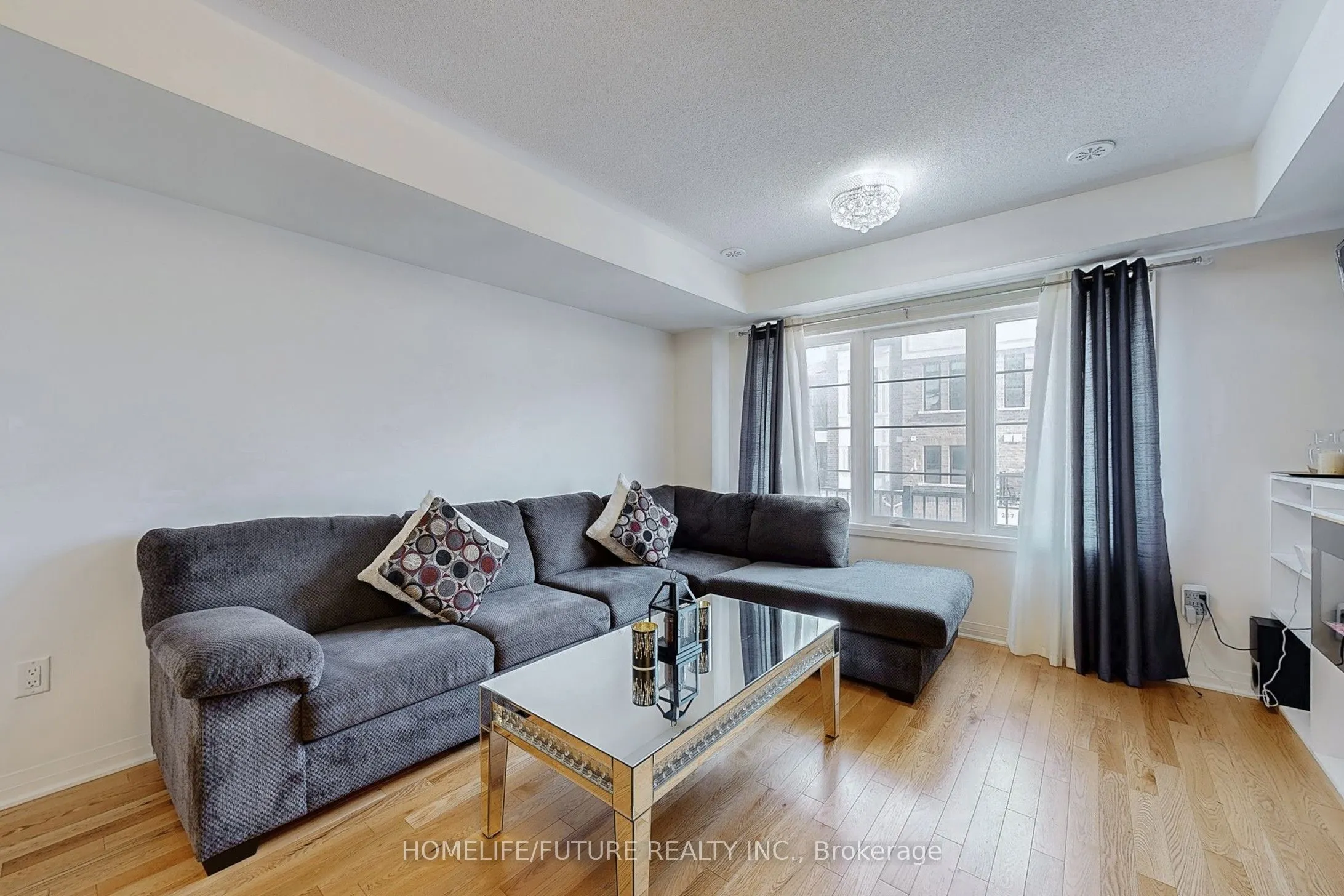 224 Lord Elgin Lane
