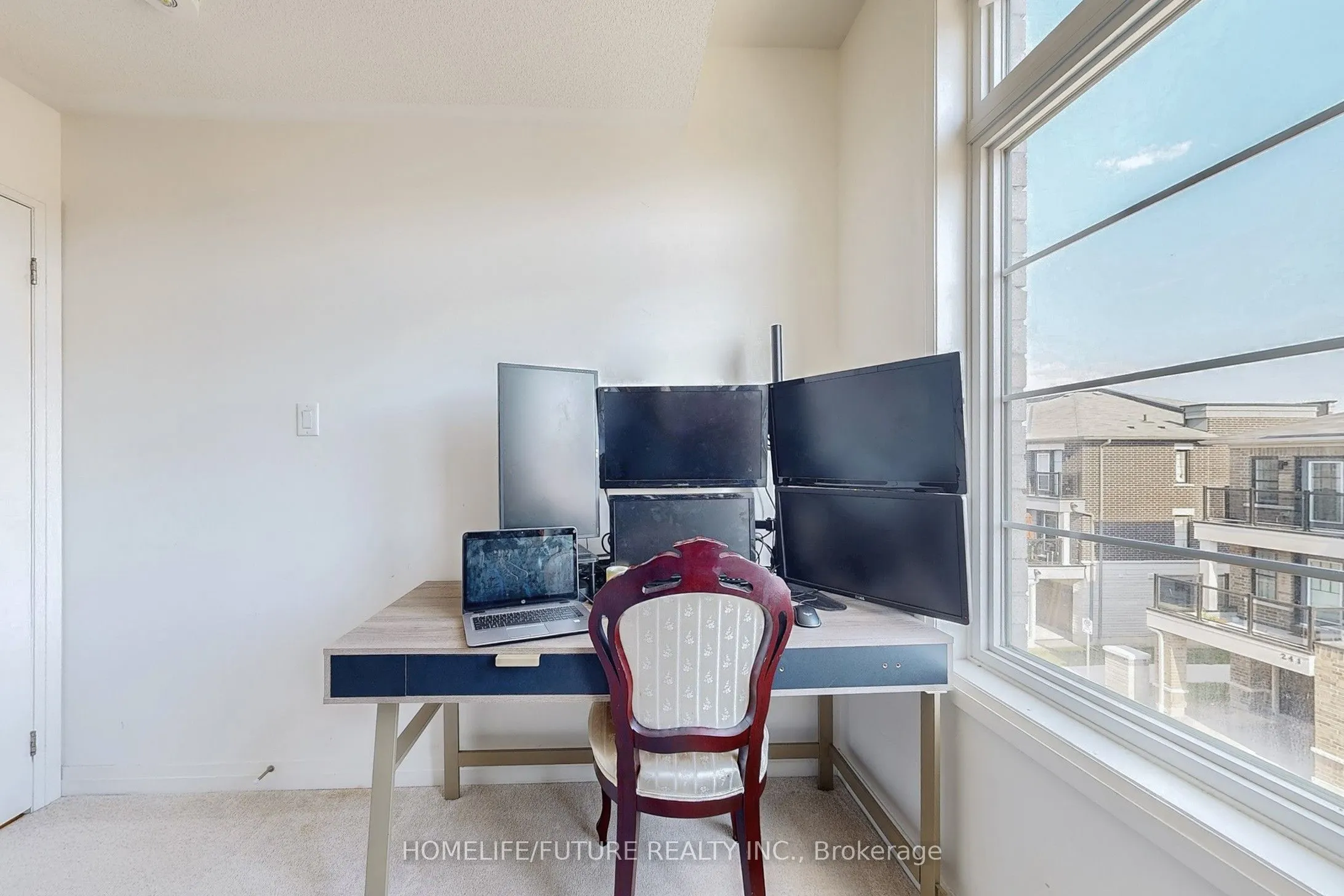 224 Lord Elgin Lane