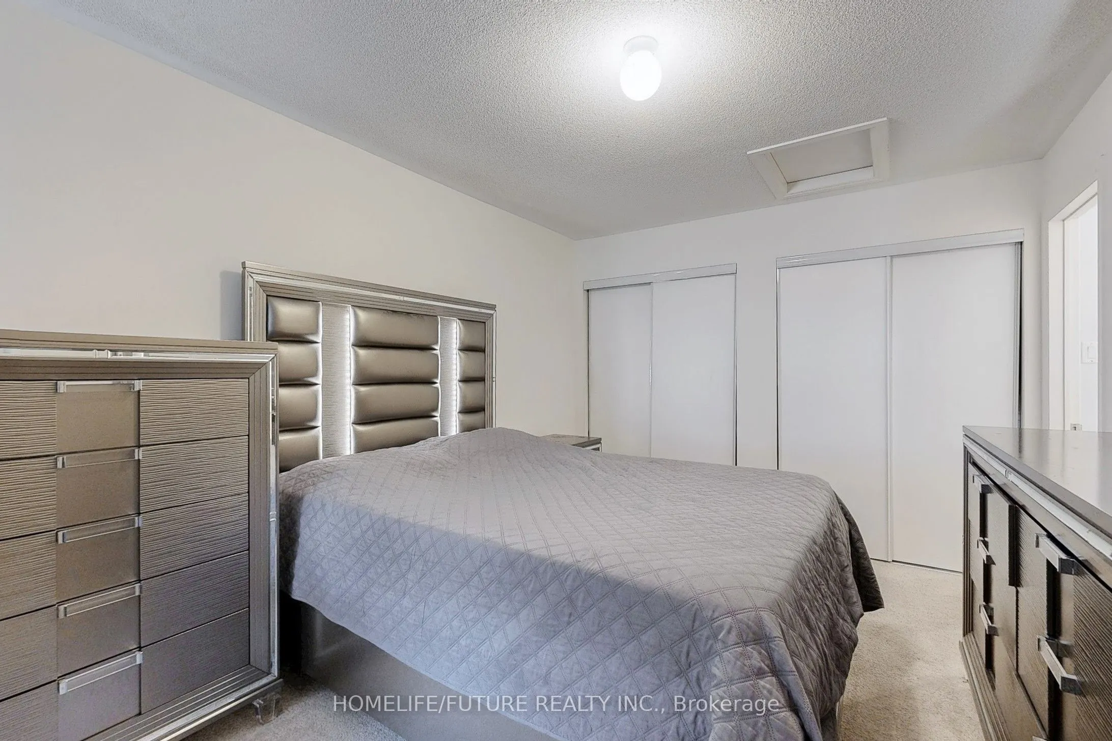 224 Lord Elgin Lane