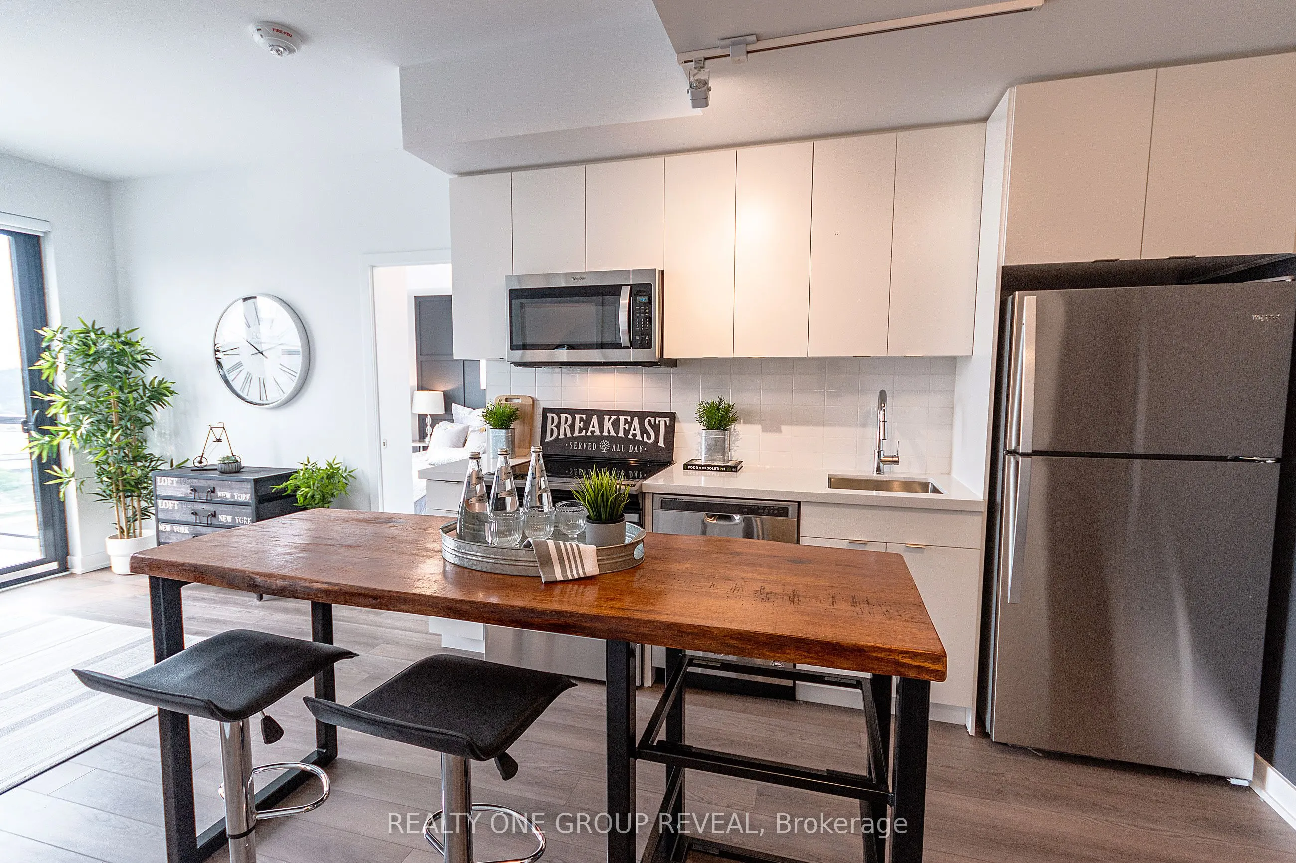 2799 Kingston Road, #913