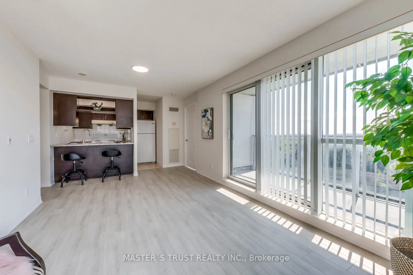 60 Town Centre Court, #1109