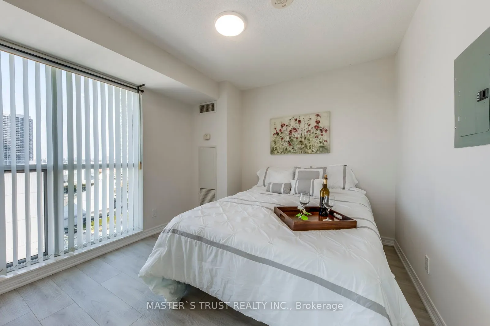 60 Town Centre Court, #1109