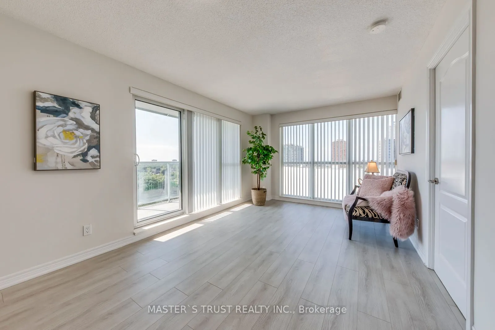 60 Town Centre Court, #1109