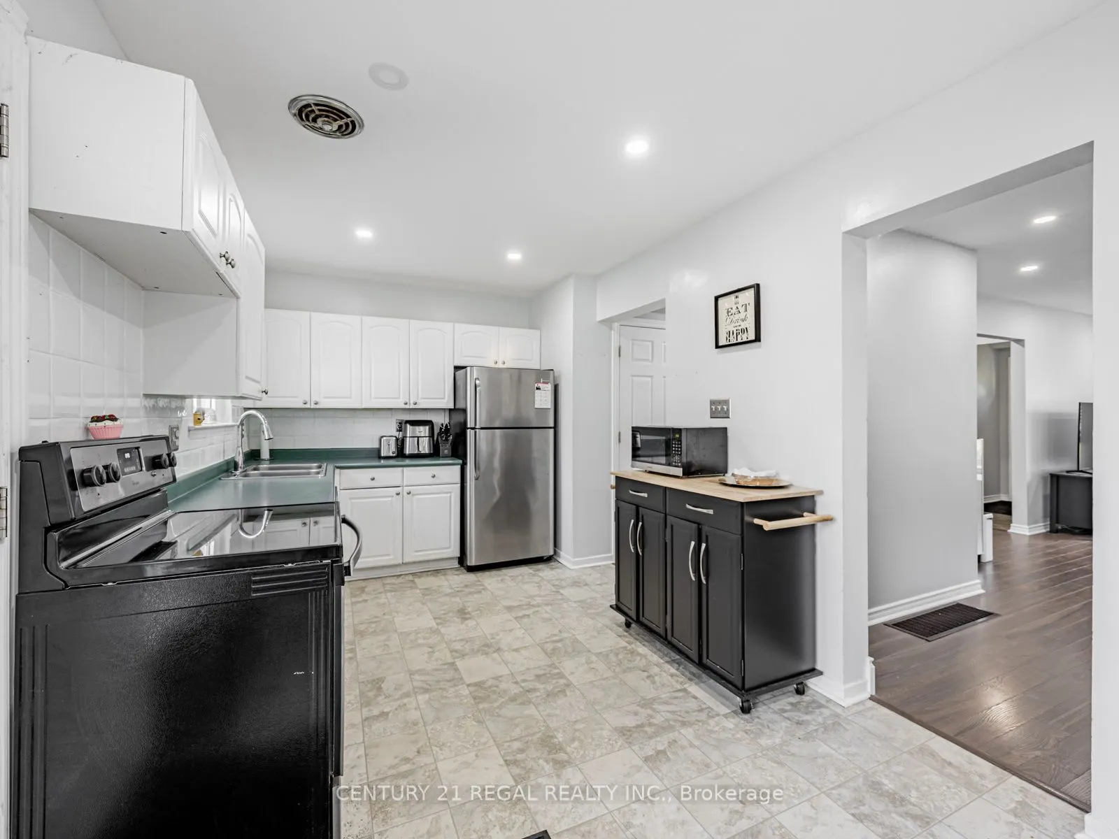 4 Groves Lane, #48