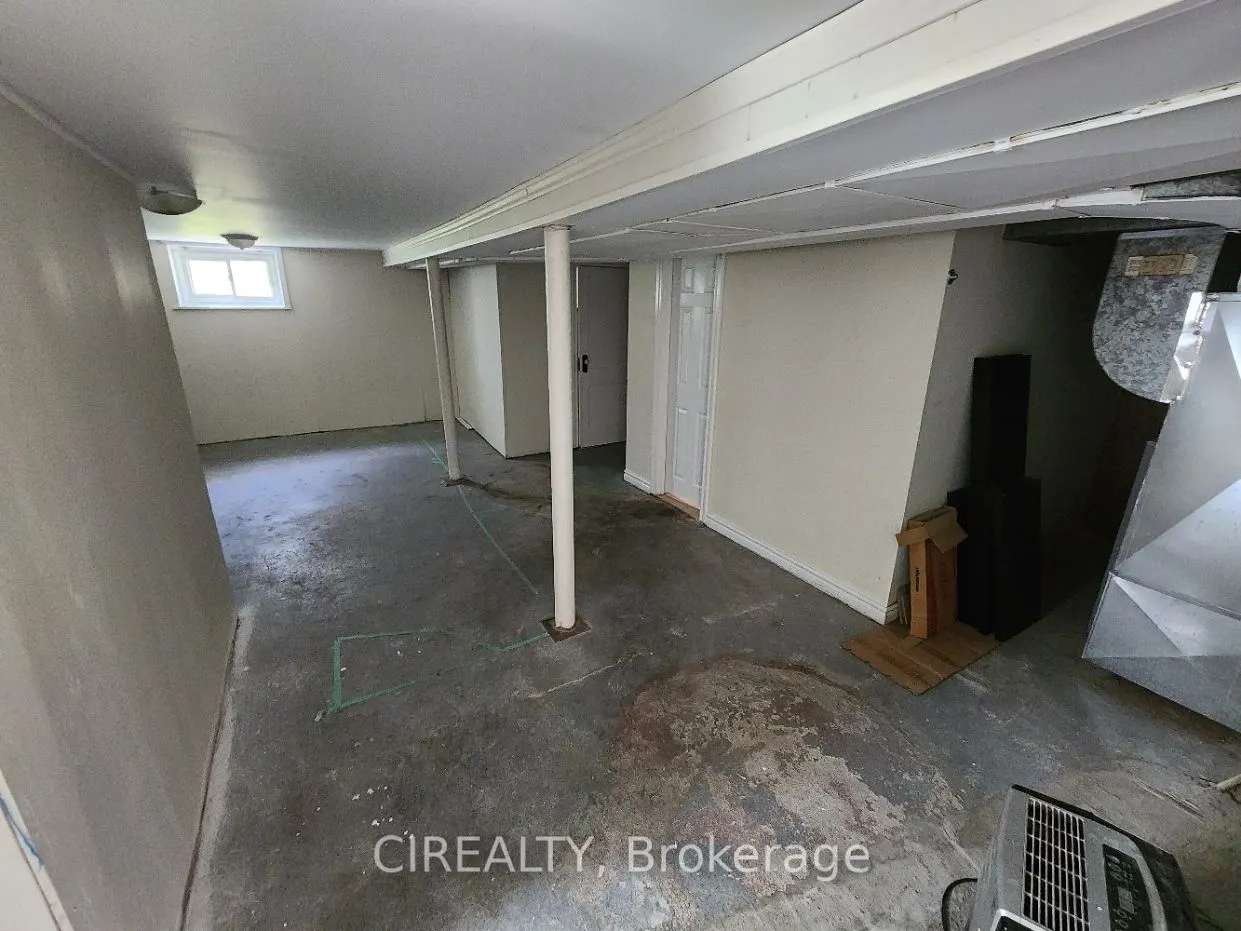82 Lilian Drive