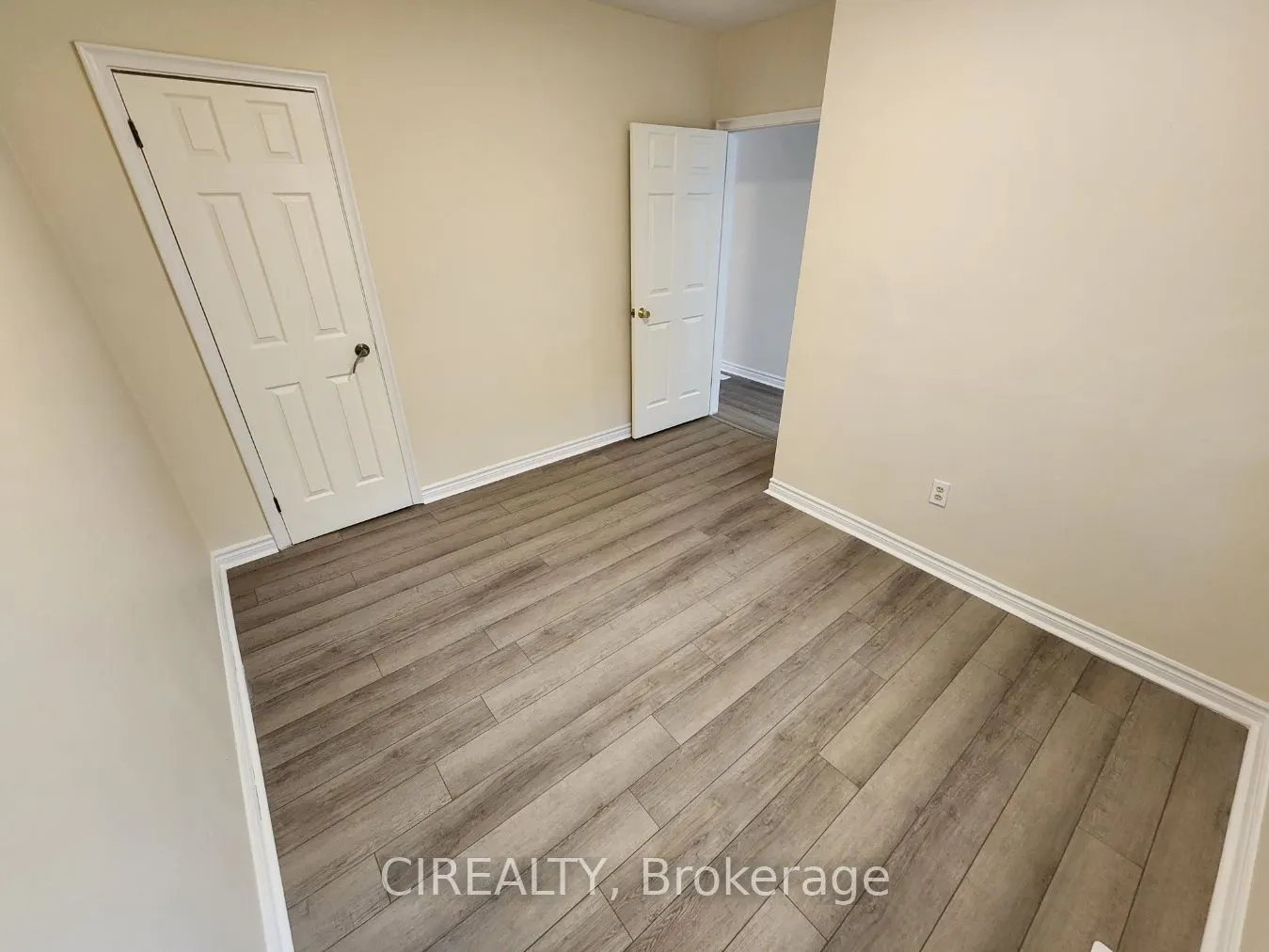 82 Lilian Drive
