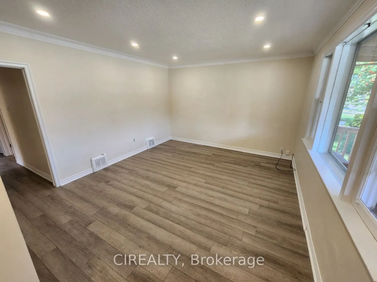 82 Lilian Drive