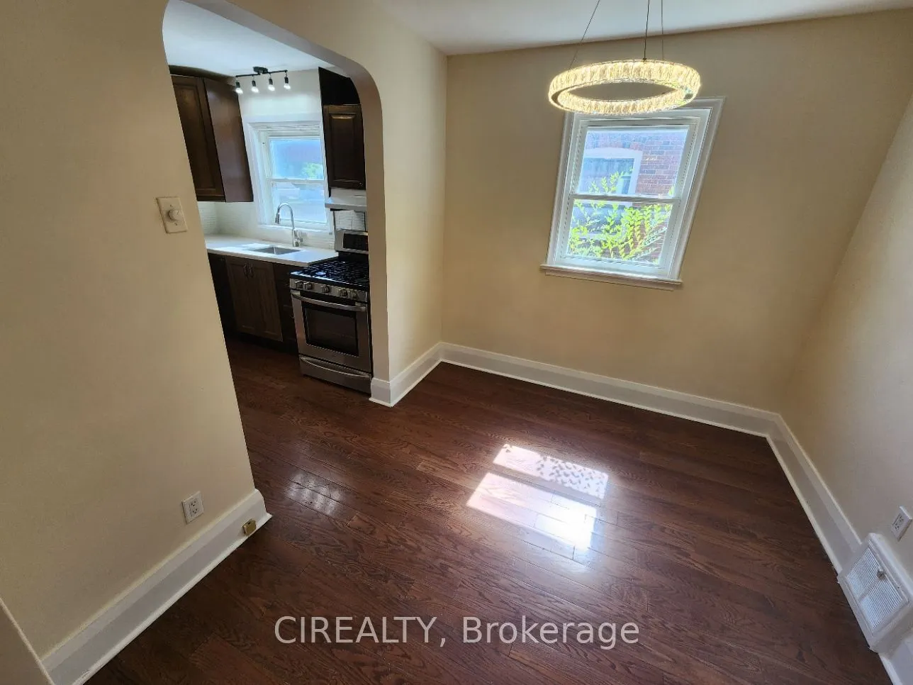 82 Lilian Drive