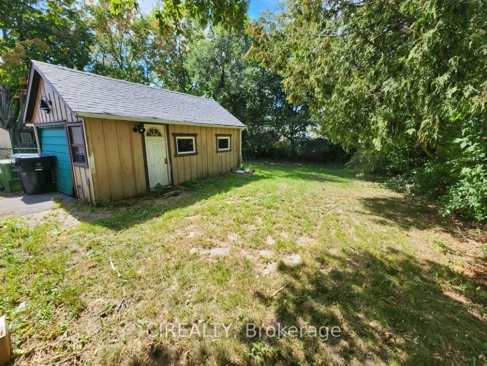 82 Lilian Drive