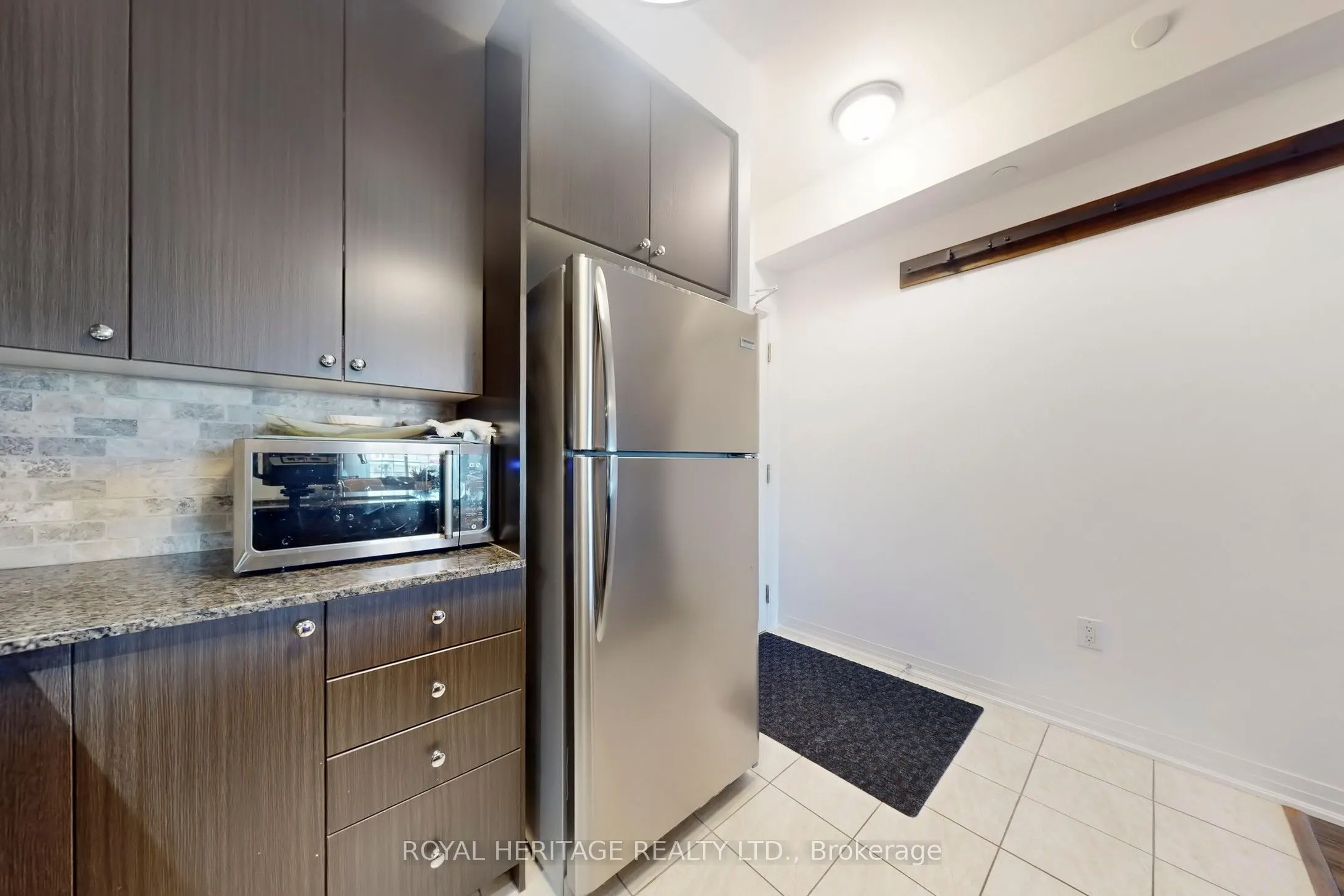 70 Shipway Avenue, #214