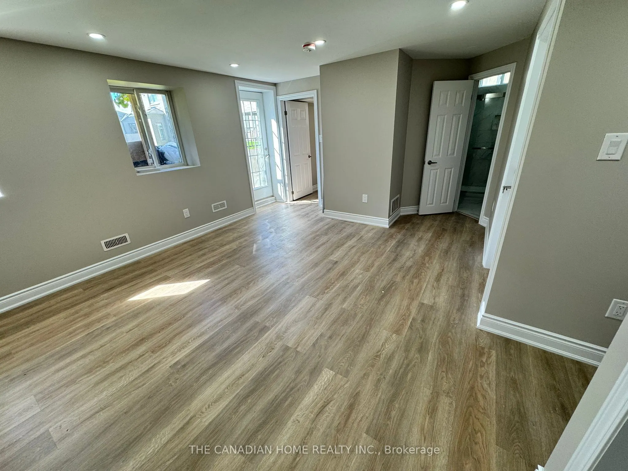 1175 Wilmington Avenue, #Basement