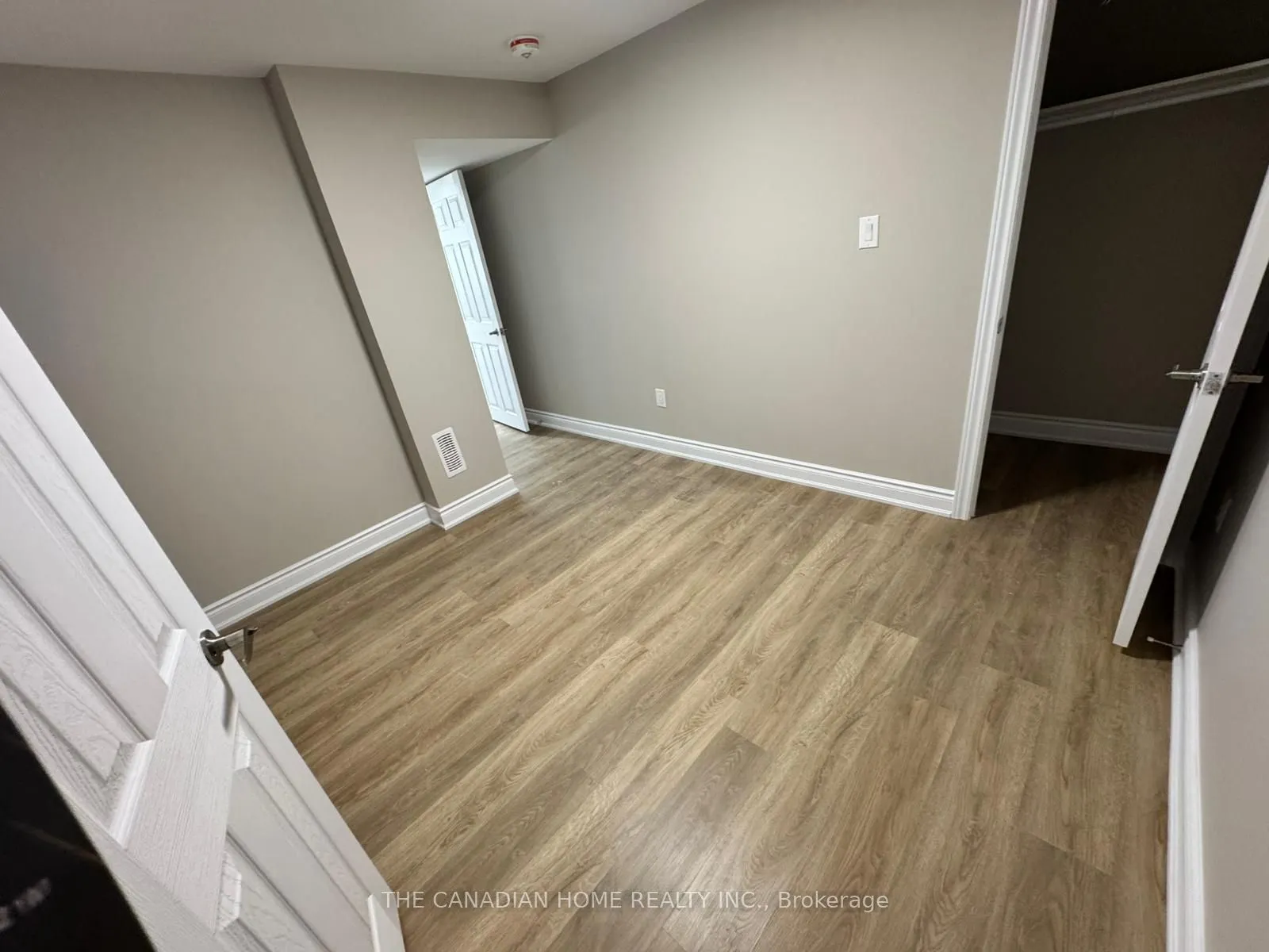 1175 Wilmington Avenue, #Basement