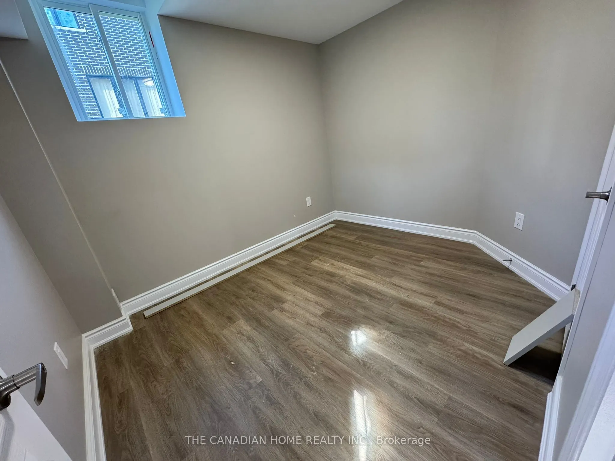 1175 Wilmington Avenue, #Basement