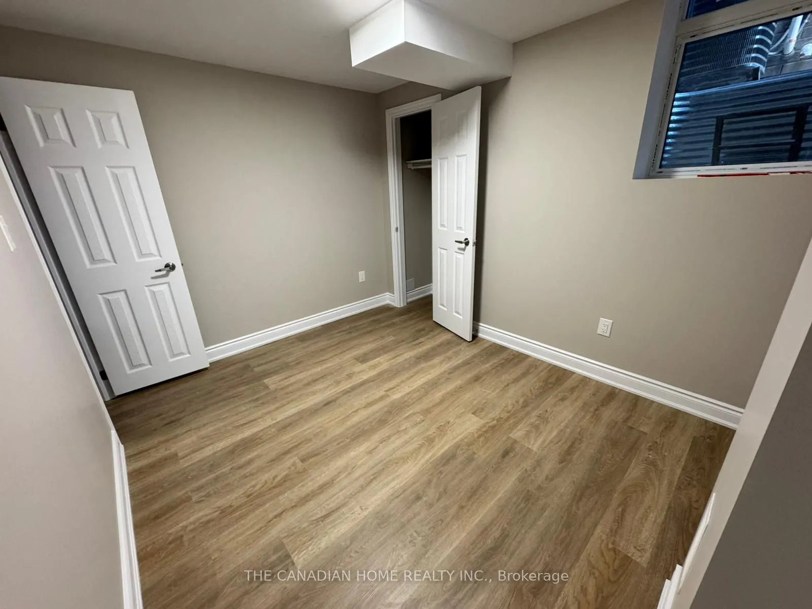 1175 Wilmington Avenue, #Basement