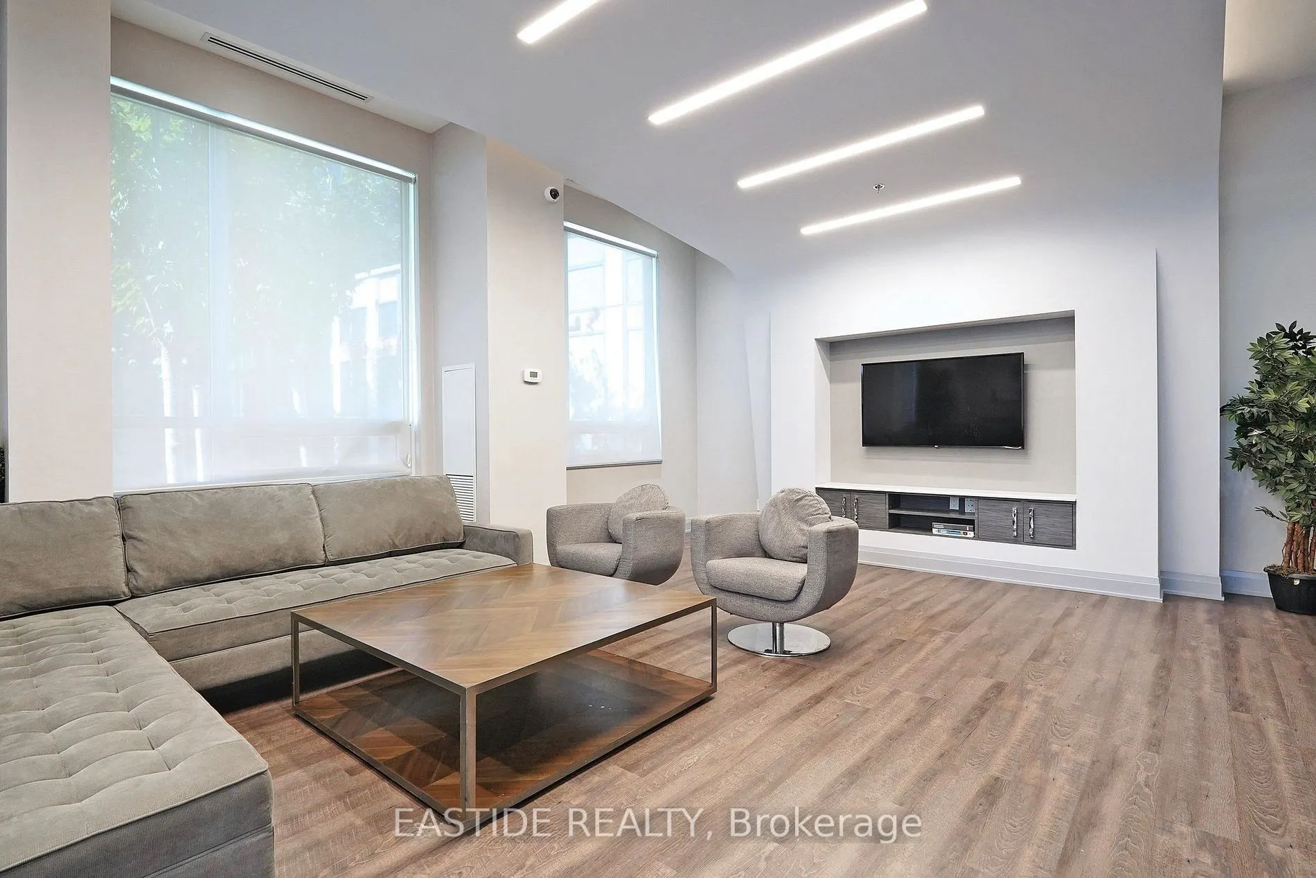 185 Bonis Avenue, #1306