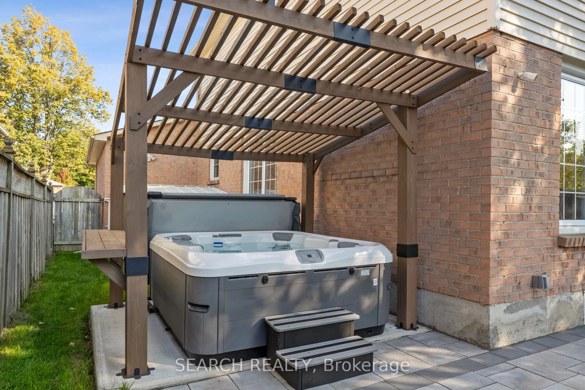 955 Renaissance Drive
