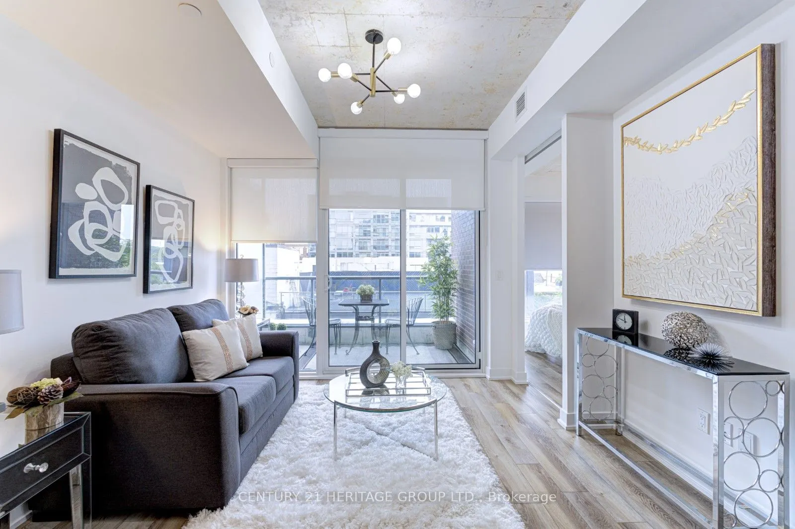 30 Baseball Place, #522