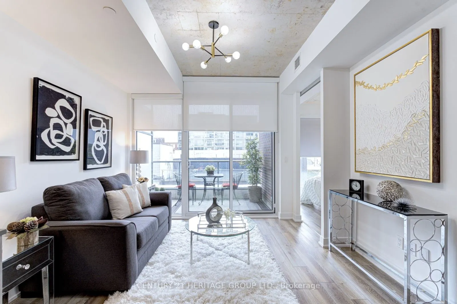 30 Baseball Place, #522