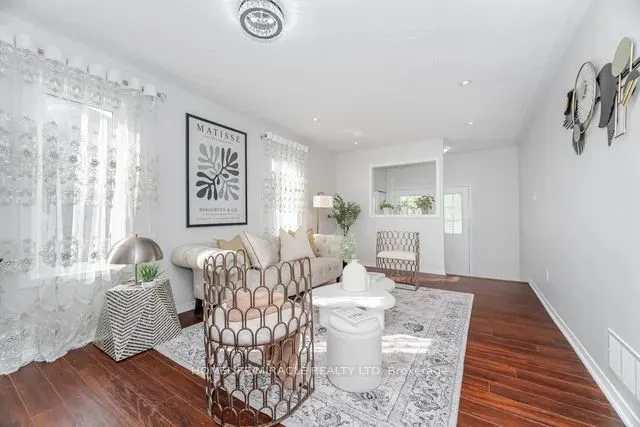 25 Luce Drive E