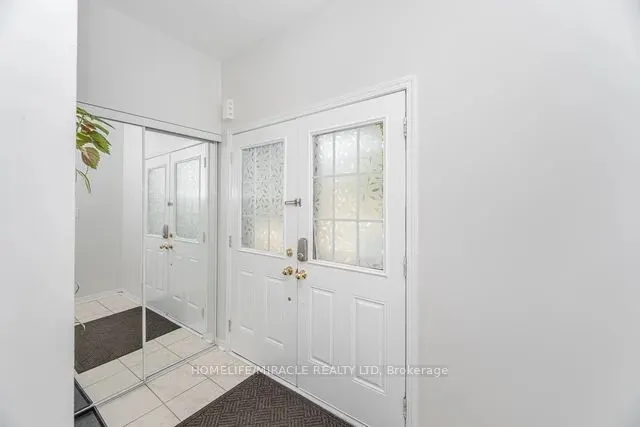 25 Luce Drive E