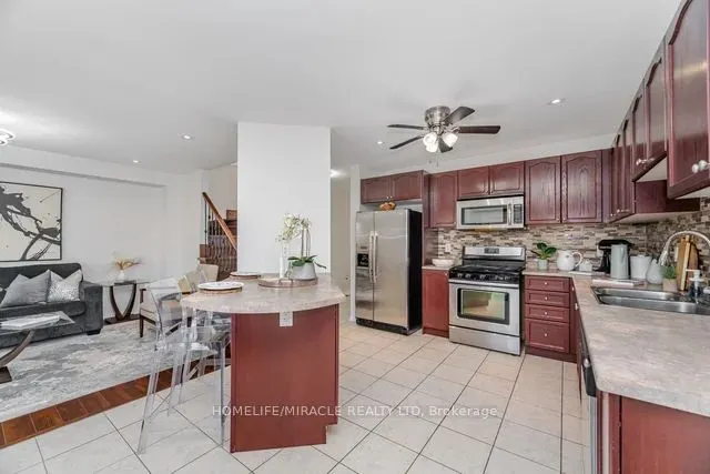 25 Luce Drive E
