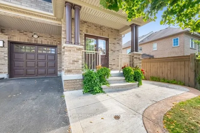 25 Luce Drive E