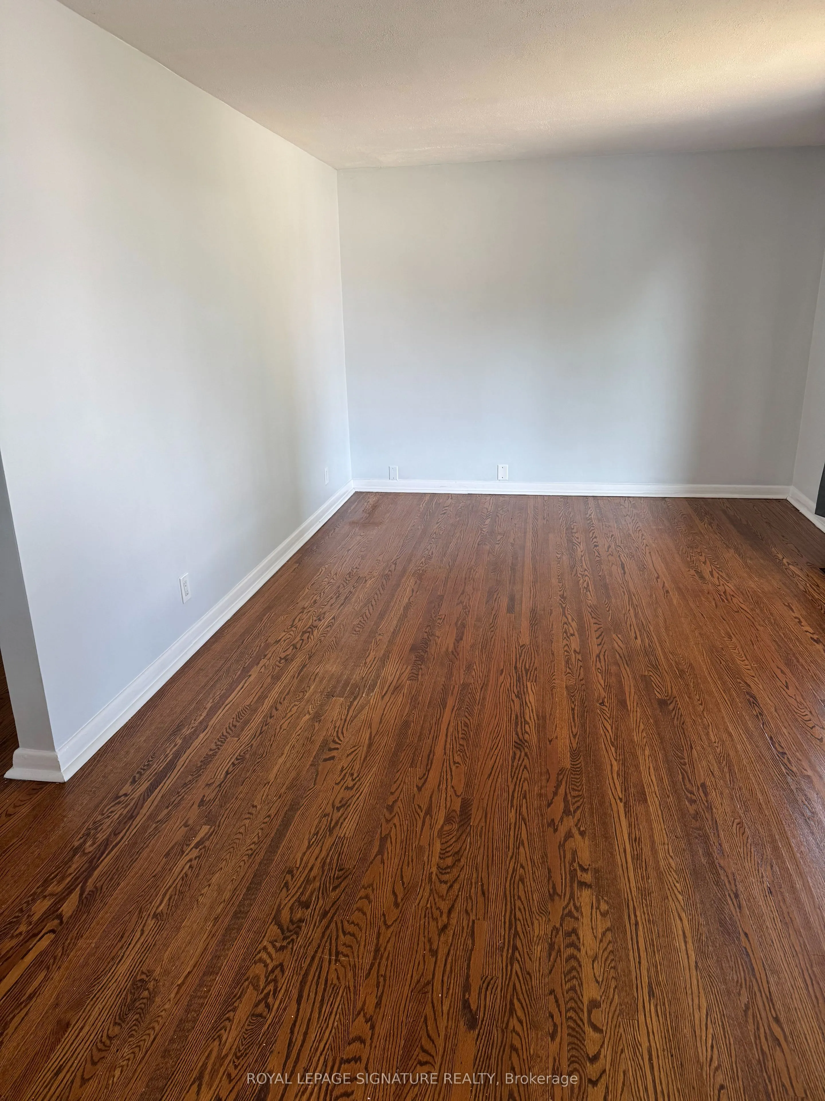 1292 Scugog Avenue