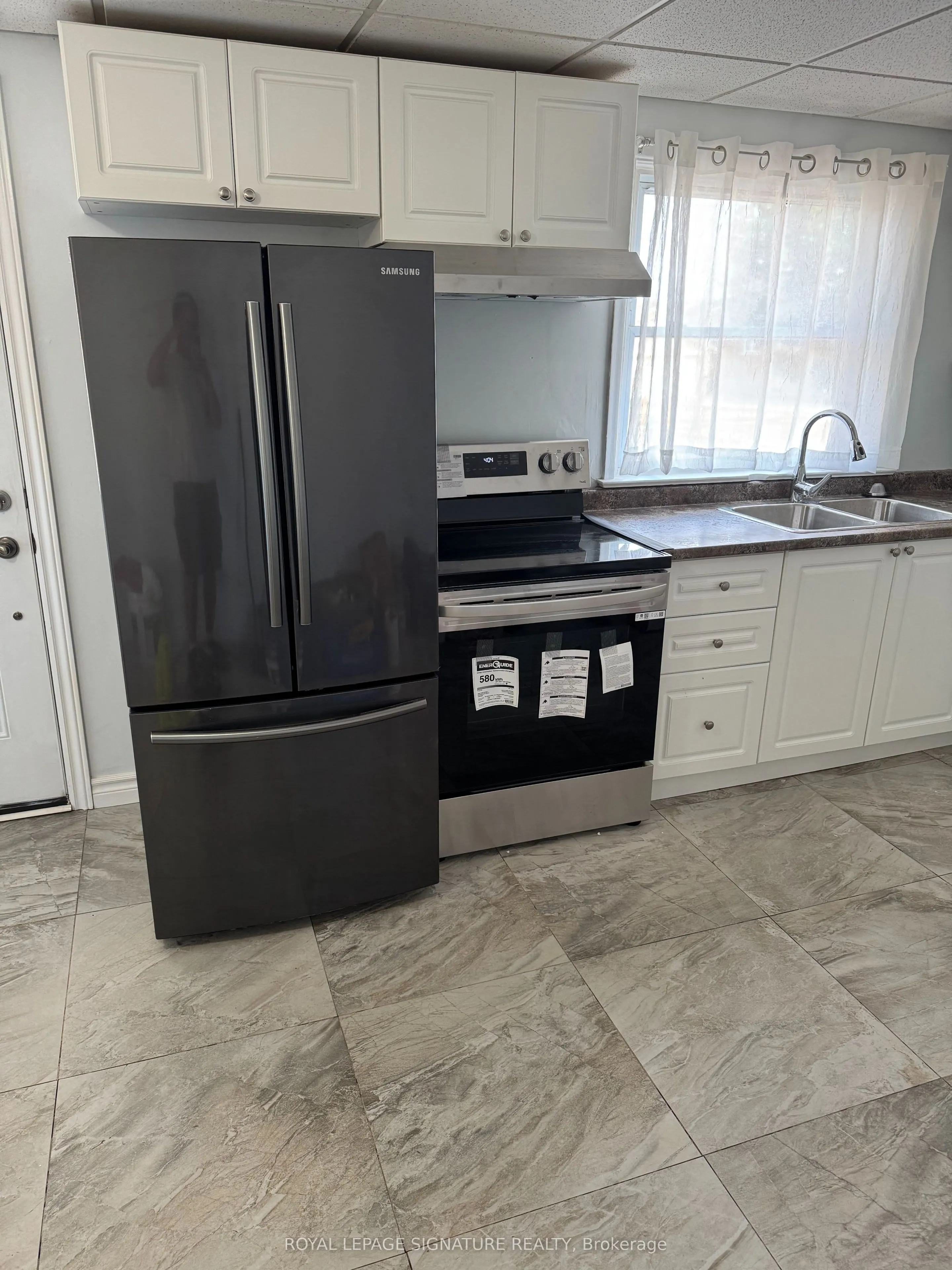 1292 Scugog Avenue