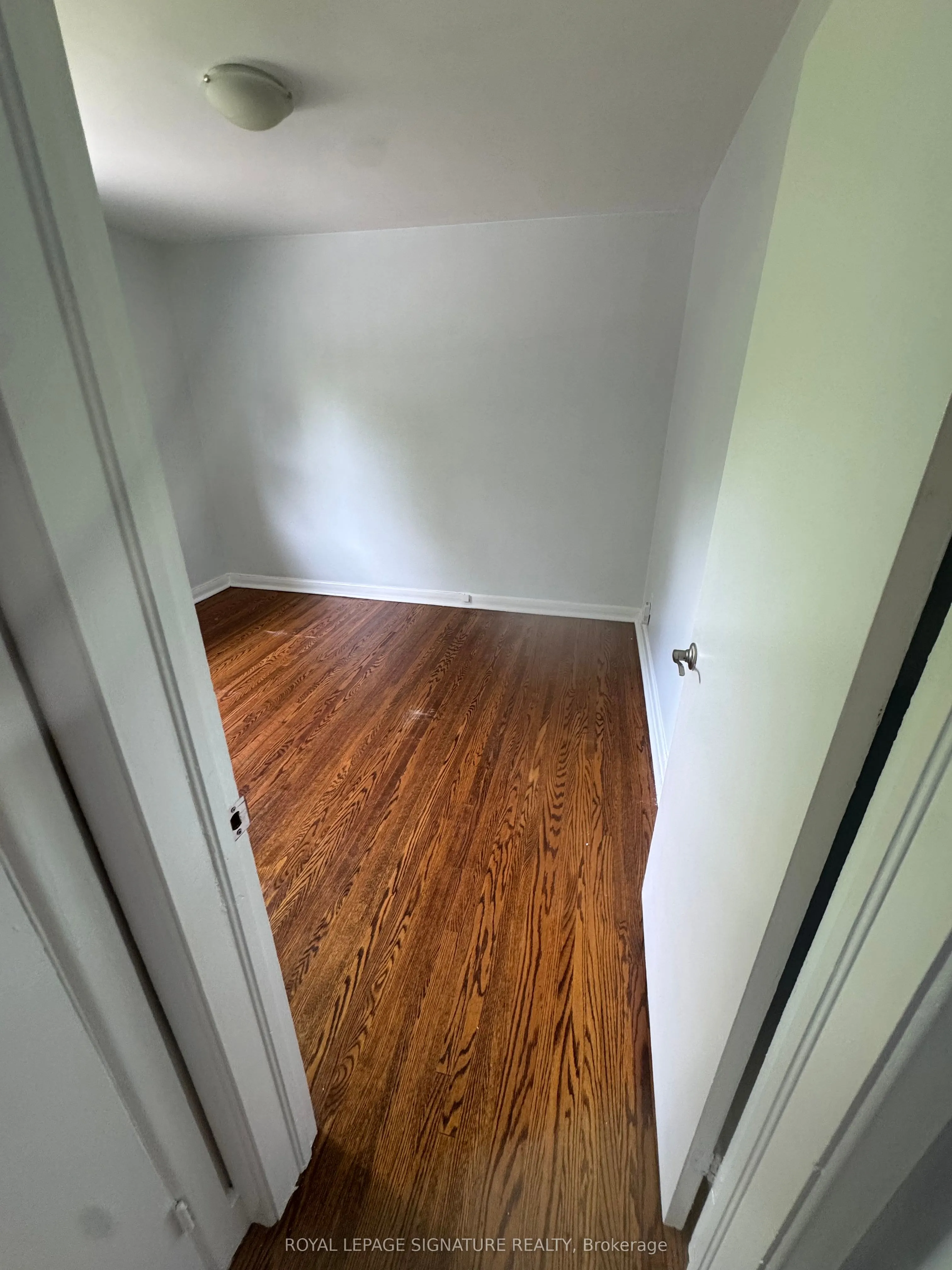 1292 Scugog Avenue