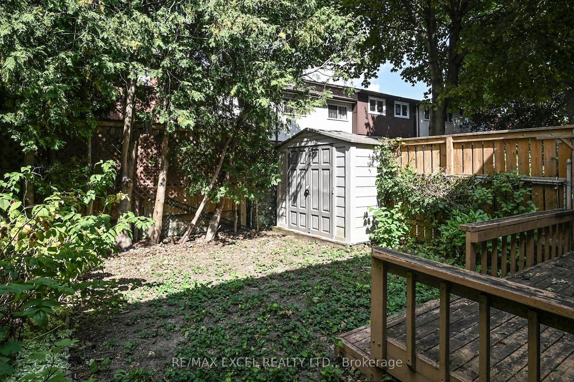 161 Carolbreen Square