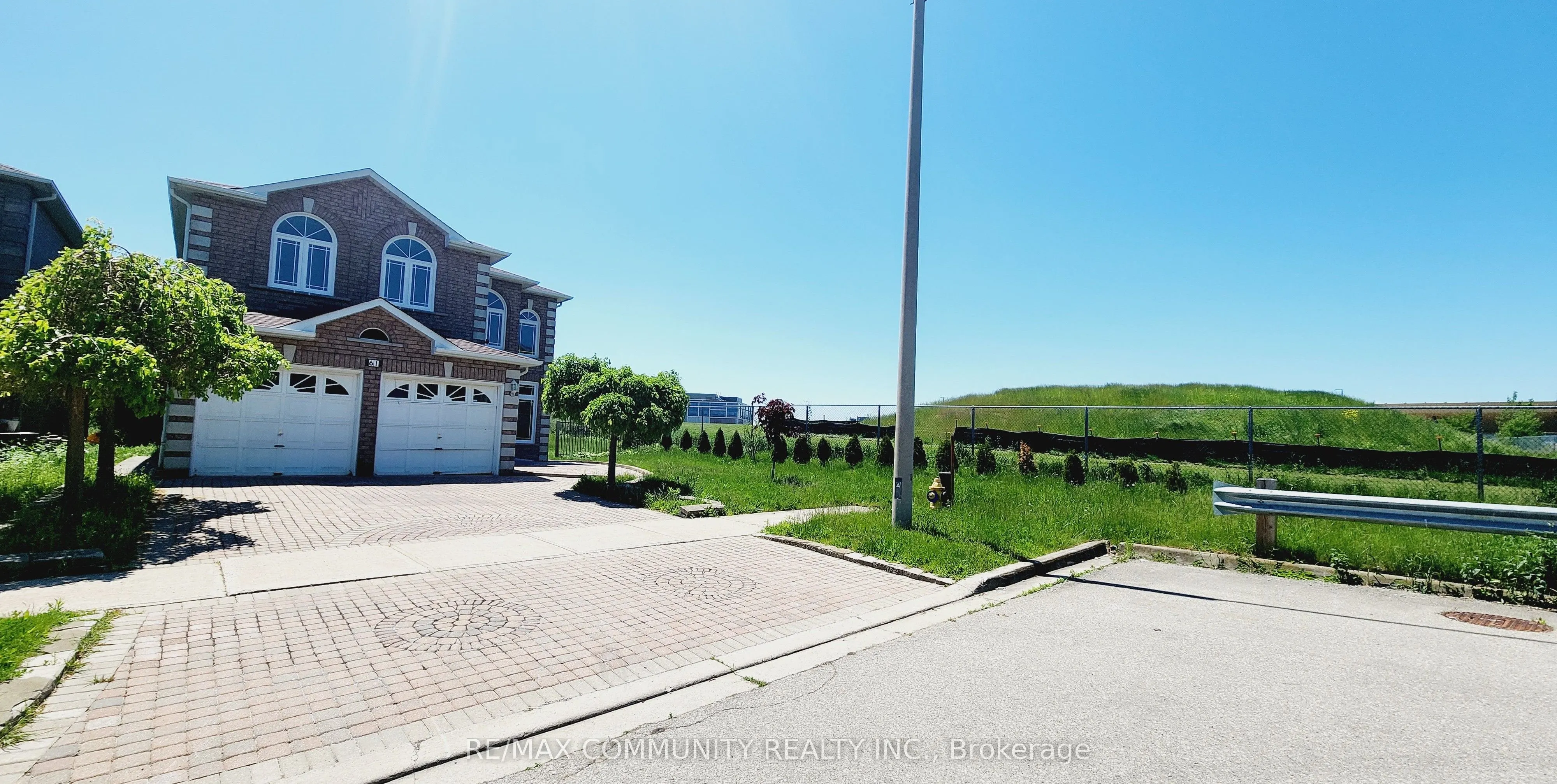 61 Chartway Boulevard, #Main