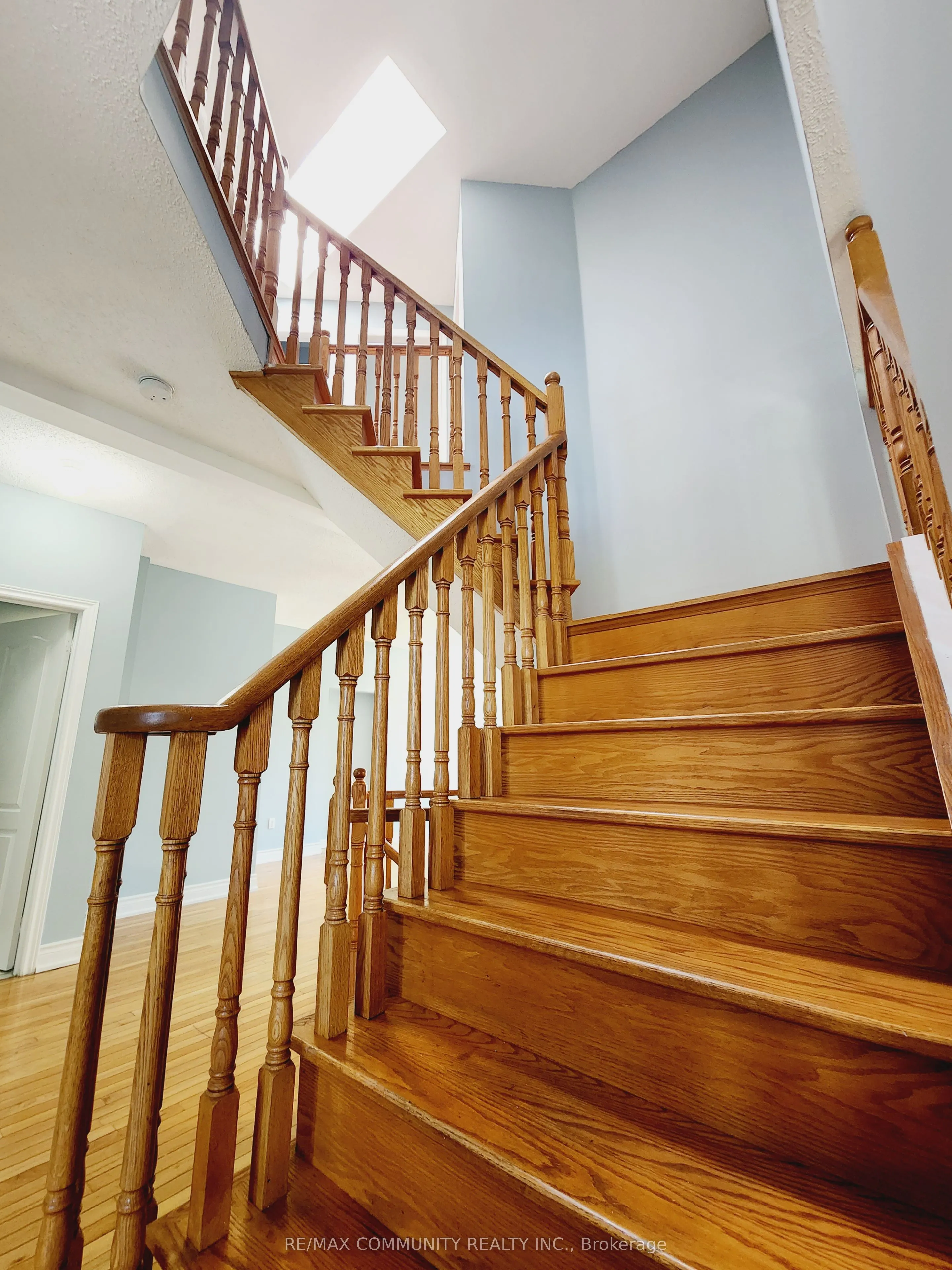 61 Chartway Boulevard, #Main