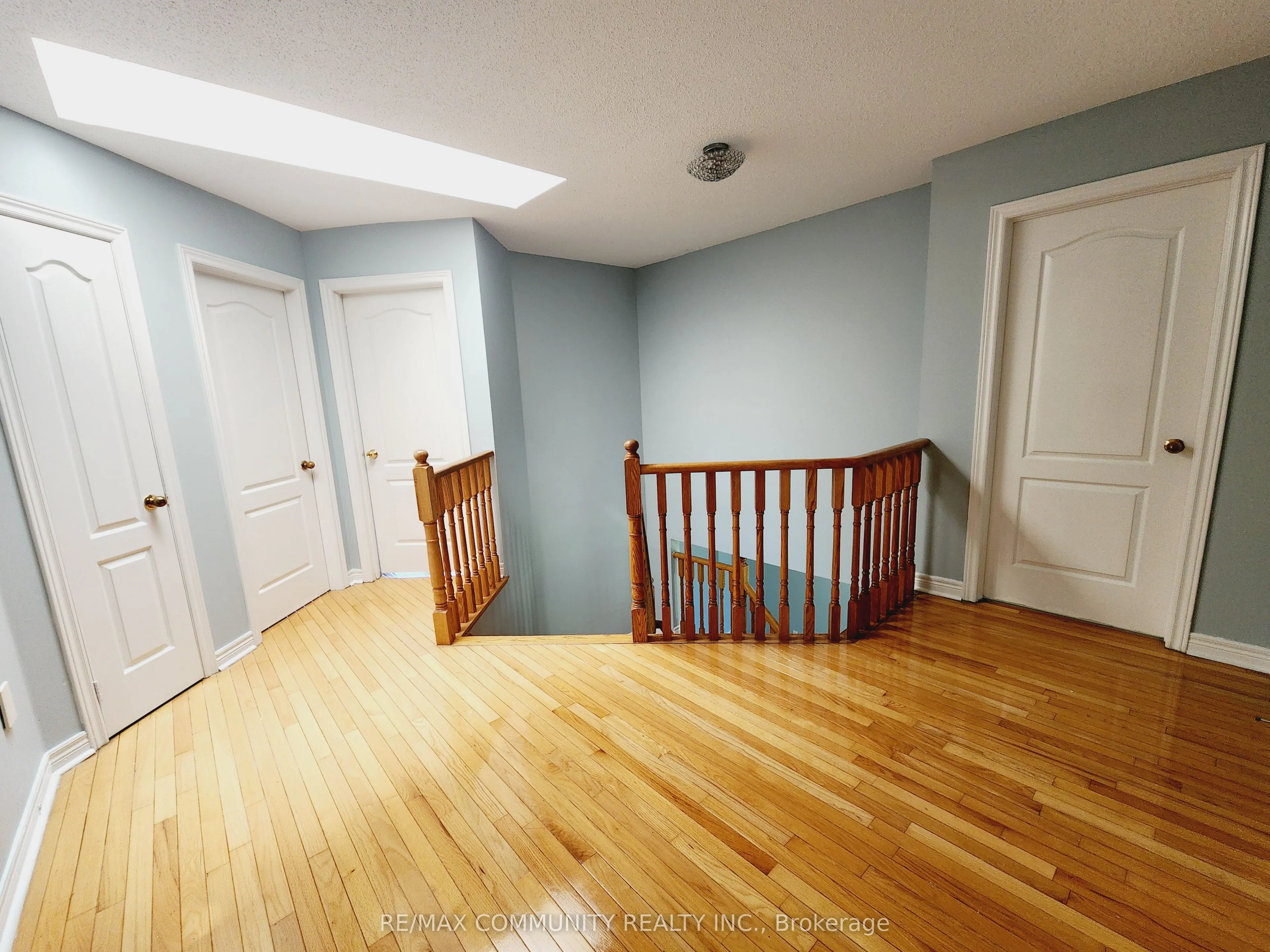 61 Chartway Boulevard, #Main