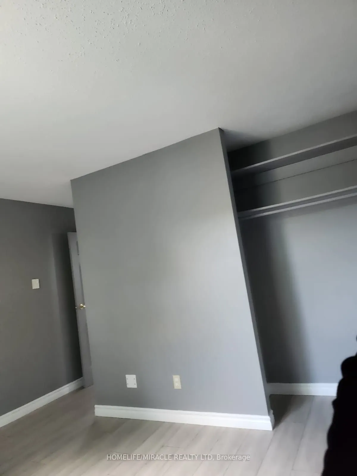 1100 Oxford Street, #2