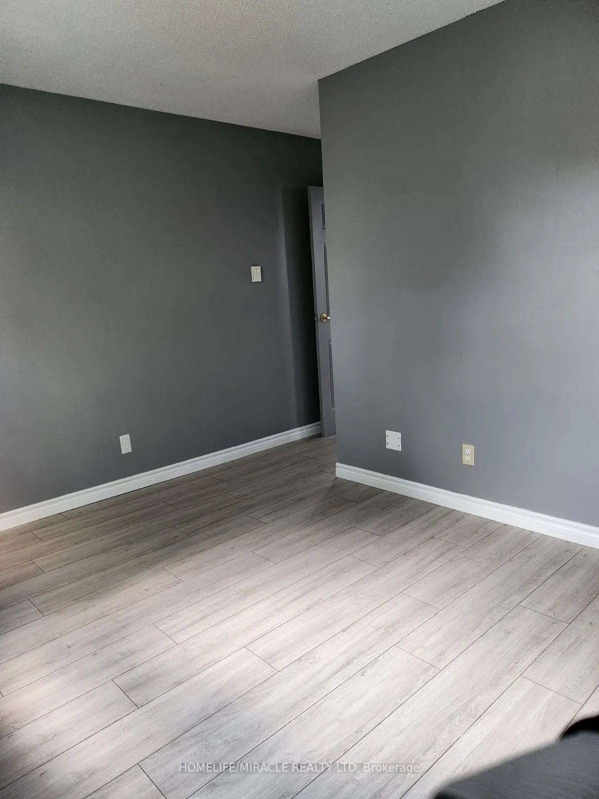 1100 Oxford Street, #2